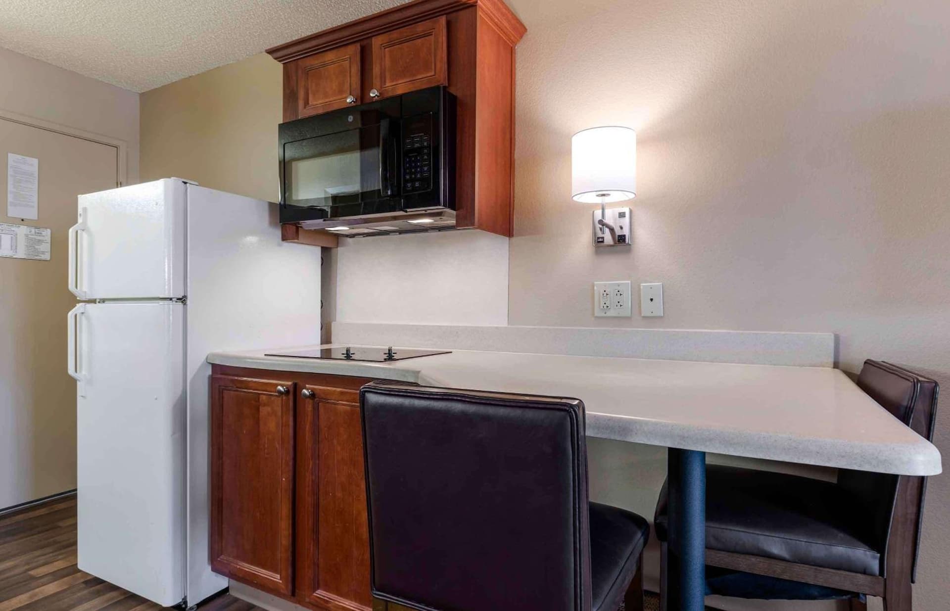 Extended Stay America Select Suites - Dallas - Richardson gallery photo in Richardson, TX — image 21