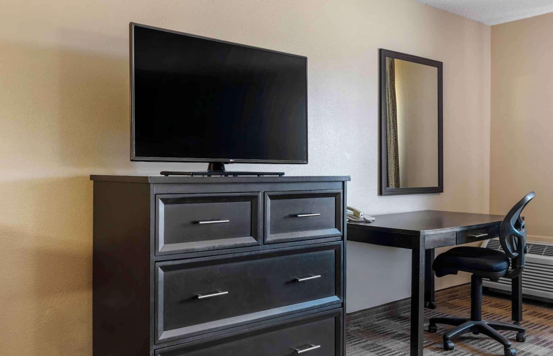 Extended Stay America Select Suites - Dallas - Richardson gallery photo in Richardson, TX — image 12