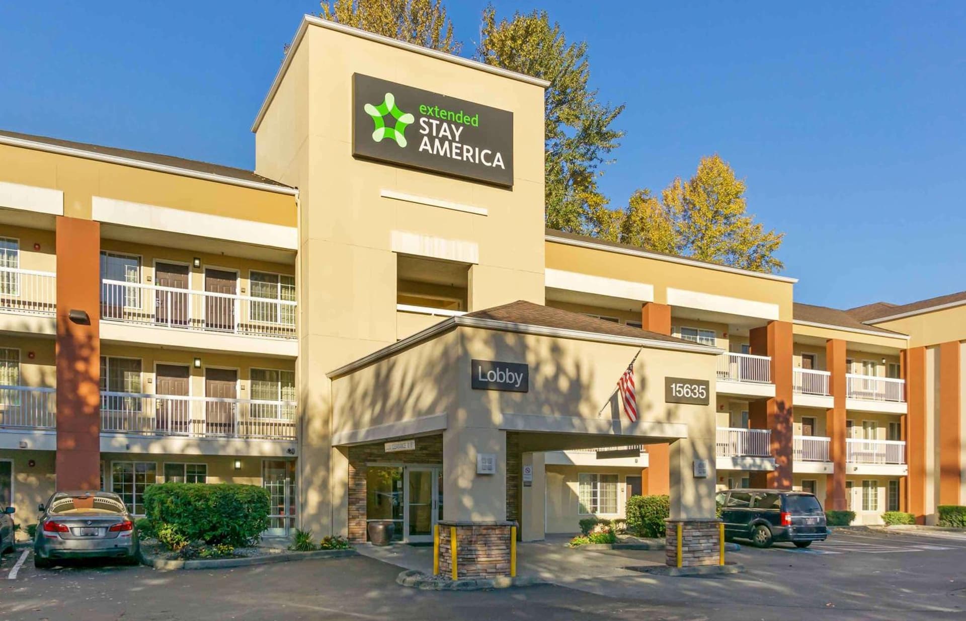 Extended Stay America Suites - Seattle - Southcenter interior in Tukwila, WA — gallery photo 2