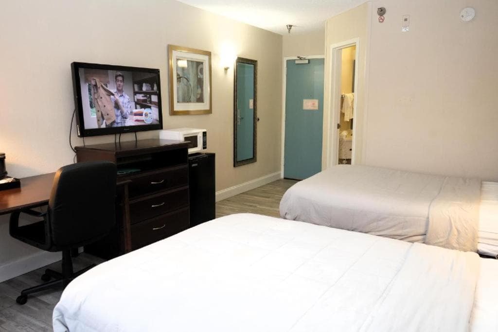 Copley Inn & Suites By OYO Akron OH gallery photo in Akron, OH — image 9
