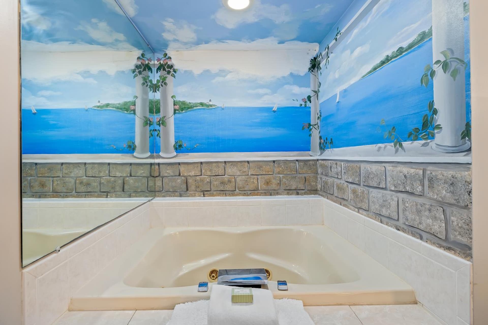 John Carver Inn & Spa gallery photo in Plymouth, MA — image 7