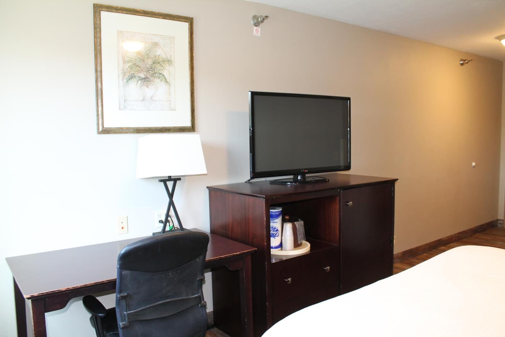 Put-in-Bay Resort & Conference Center interior in Put-in-Bay, OH — gallery photo 2