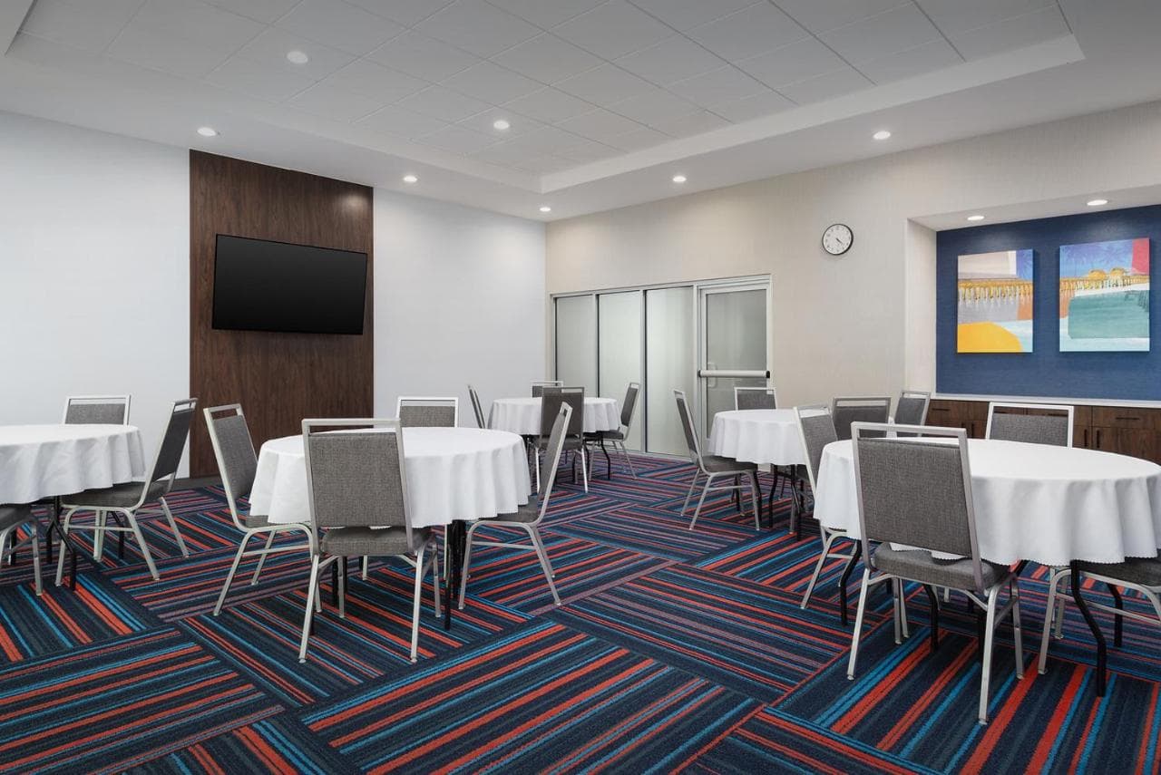Hampton Inn & Suites Naples South gallery photo in Naples, FL — image 22