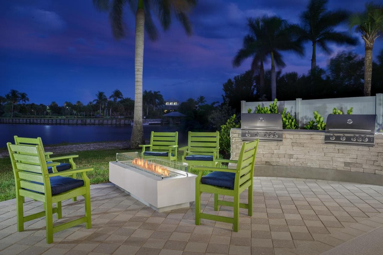 Hampton Inn & Suites Naples South gallery photo in Naples, FL — image 11