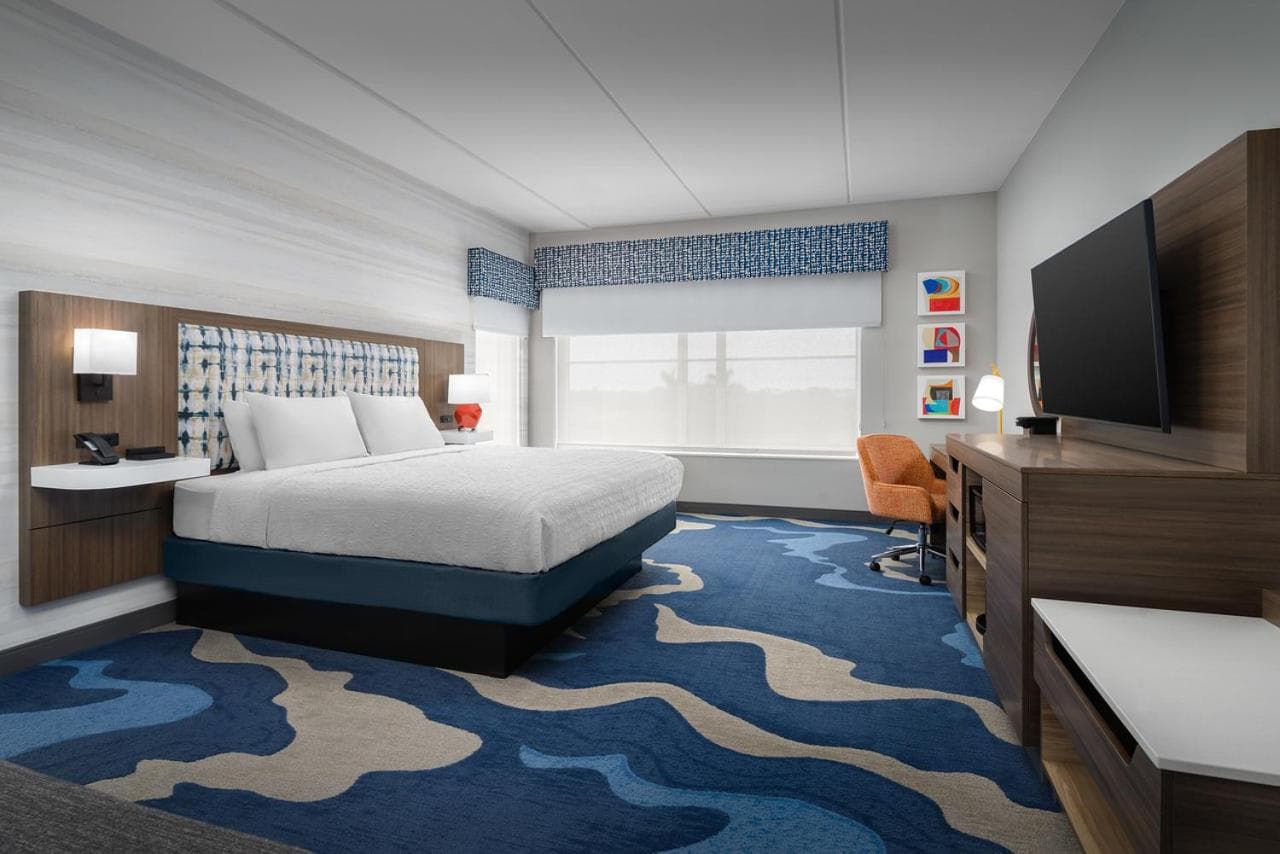 Hampton Inn & Suites Naples South gallery photo in Naples, FL — image 6