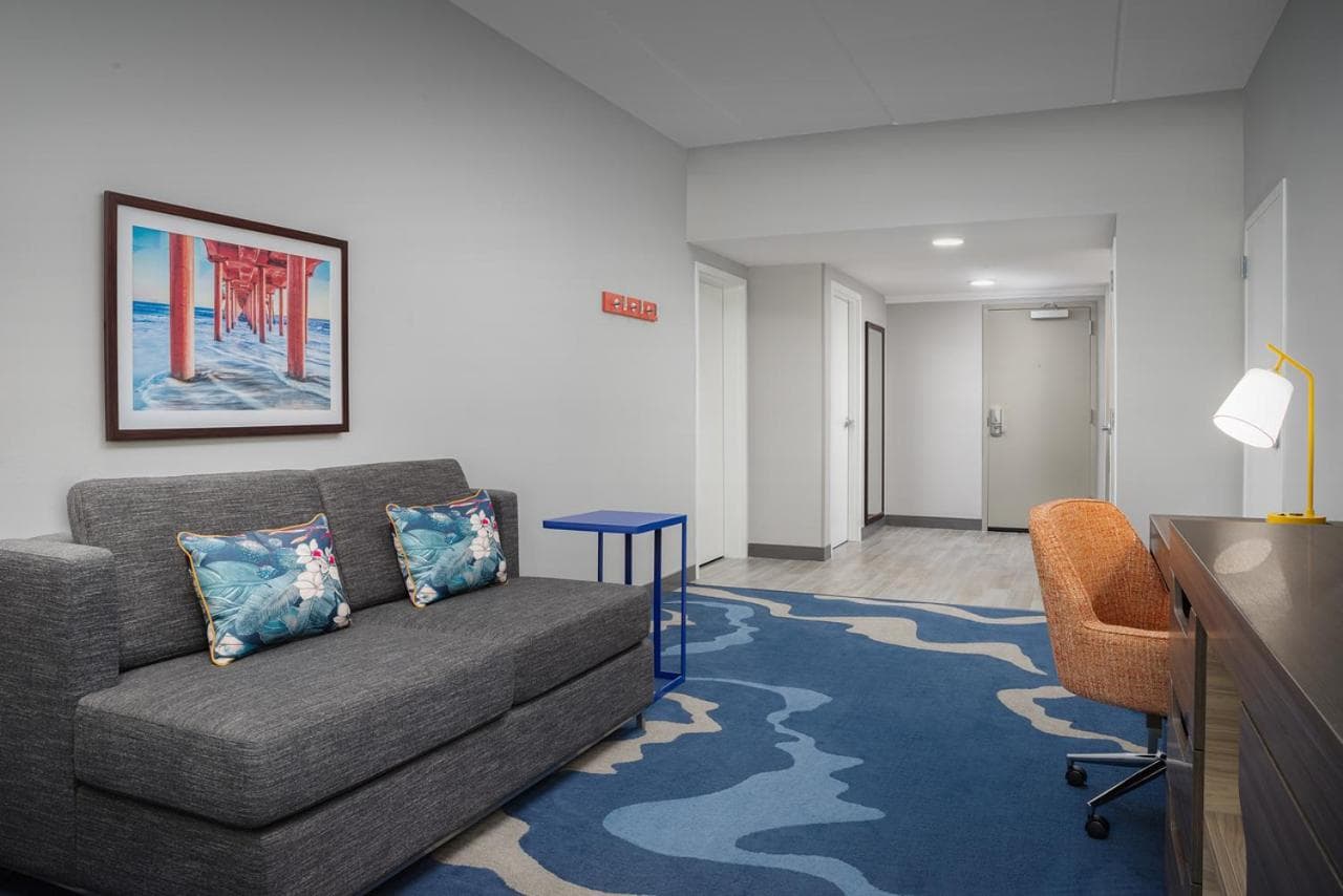 Hampton Inn & Suites Naples South gallery photo in Naples, FL — image 39