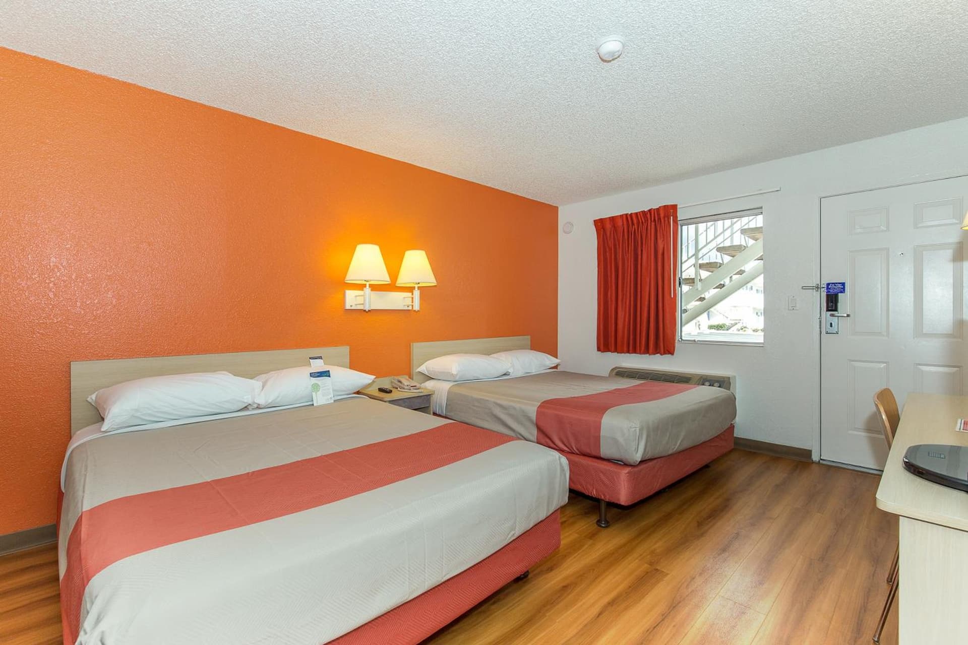 Motel 6 Hayward, CA- Silicon Valley Gateway gallery photo in Hayward, CA — image 33