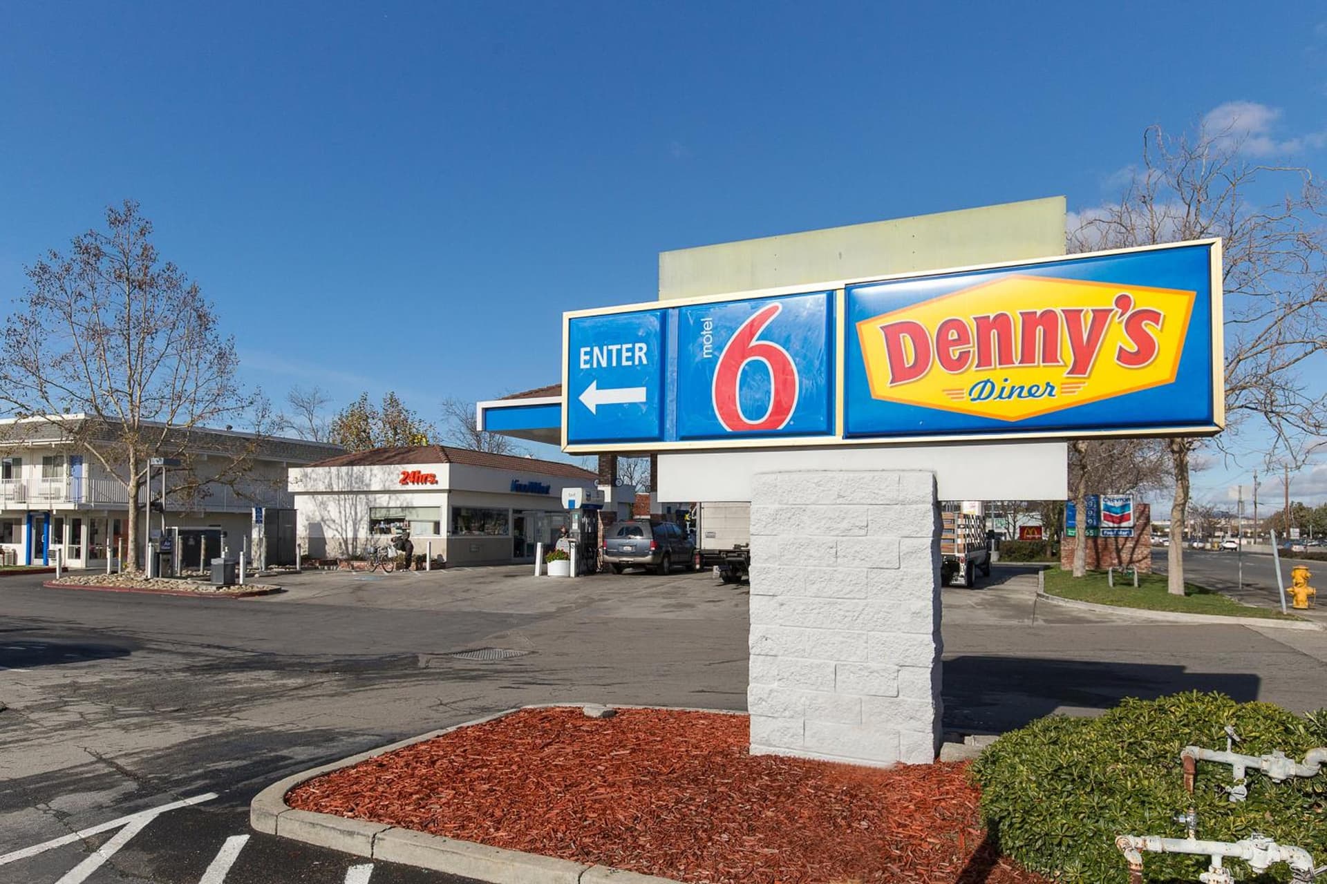 Motel 6 Hayward, CA- Silicon Valley Gateway gallery photo in Hayward, CA — image 17