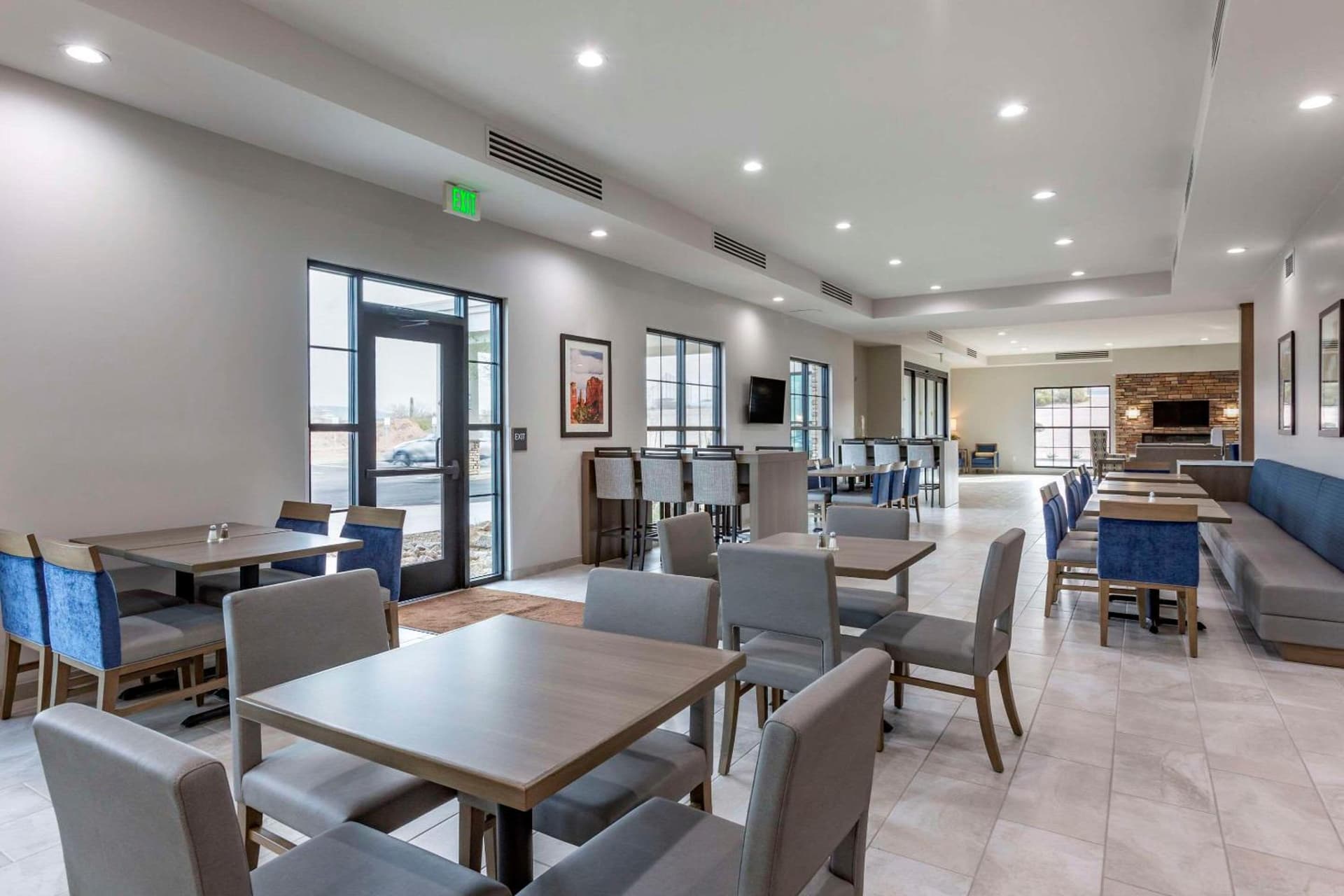 Comfort Suites Scottsdale Talking Stick Entertainment District gallery photo in Scottsdale, AZ — image 25