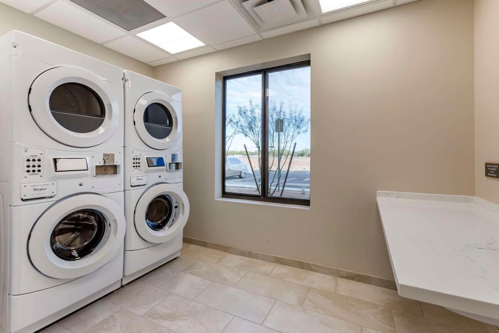 Comfort Suites Scottsdale Talking Stick Entertainment District gallery photo in Scottsdale, AZ — image 32