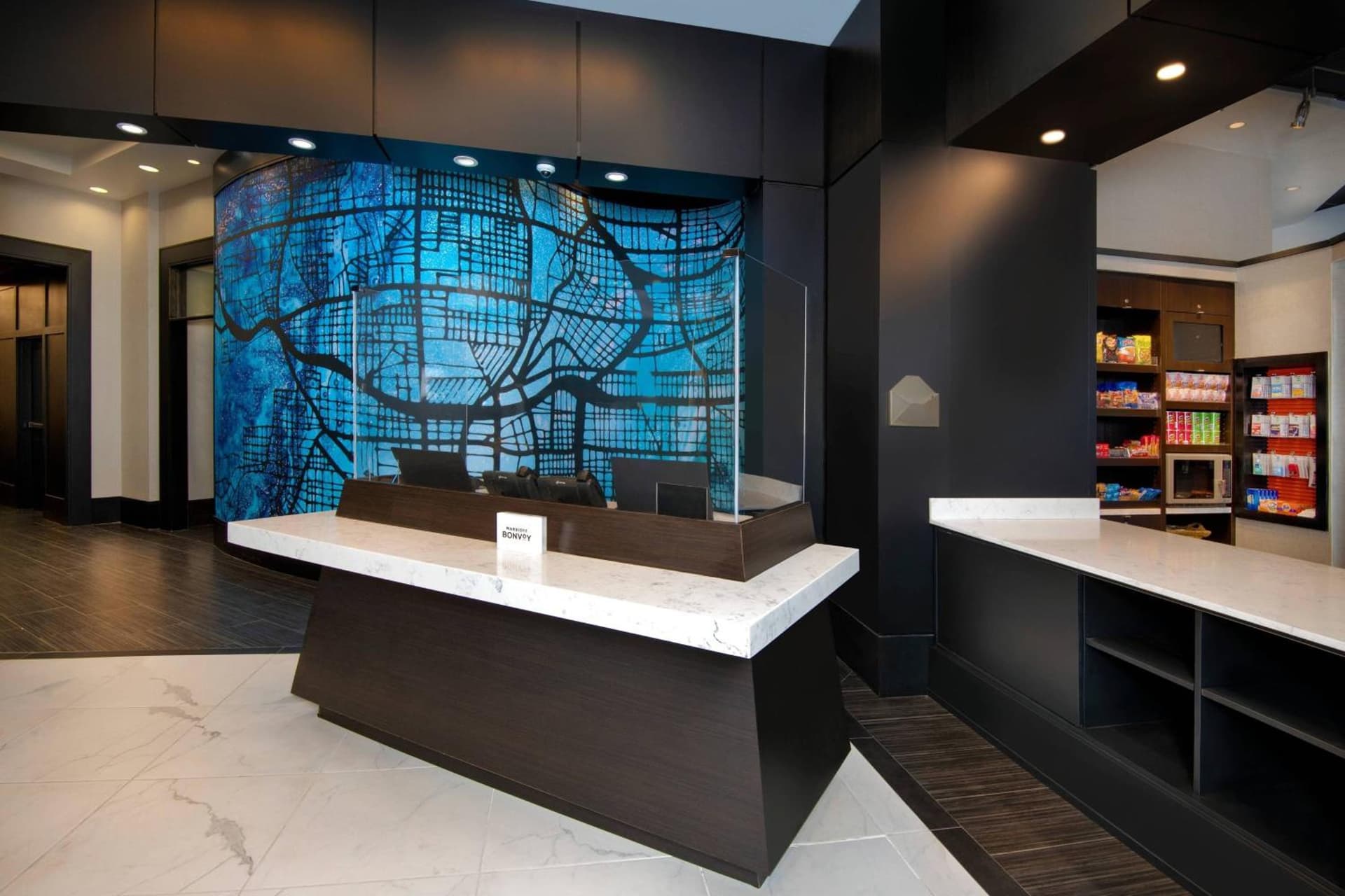 Courtyard by Marriott Atlanta Downtown interior in Atlanta, GA — gallery photo 2