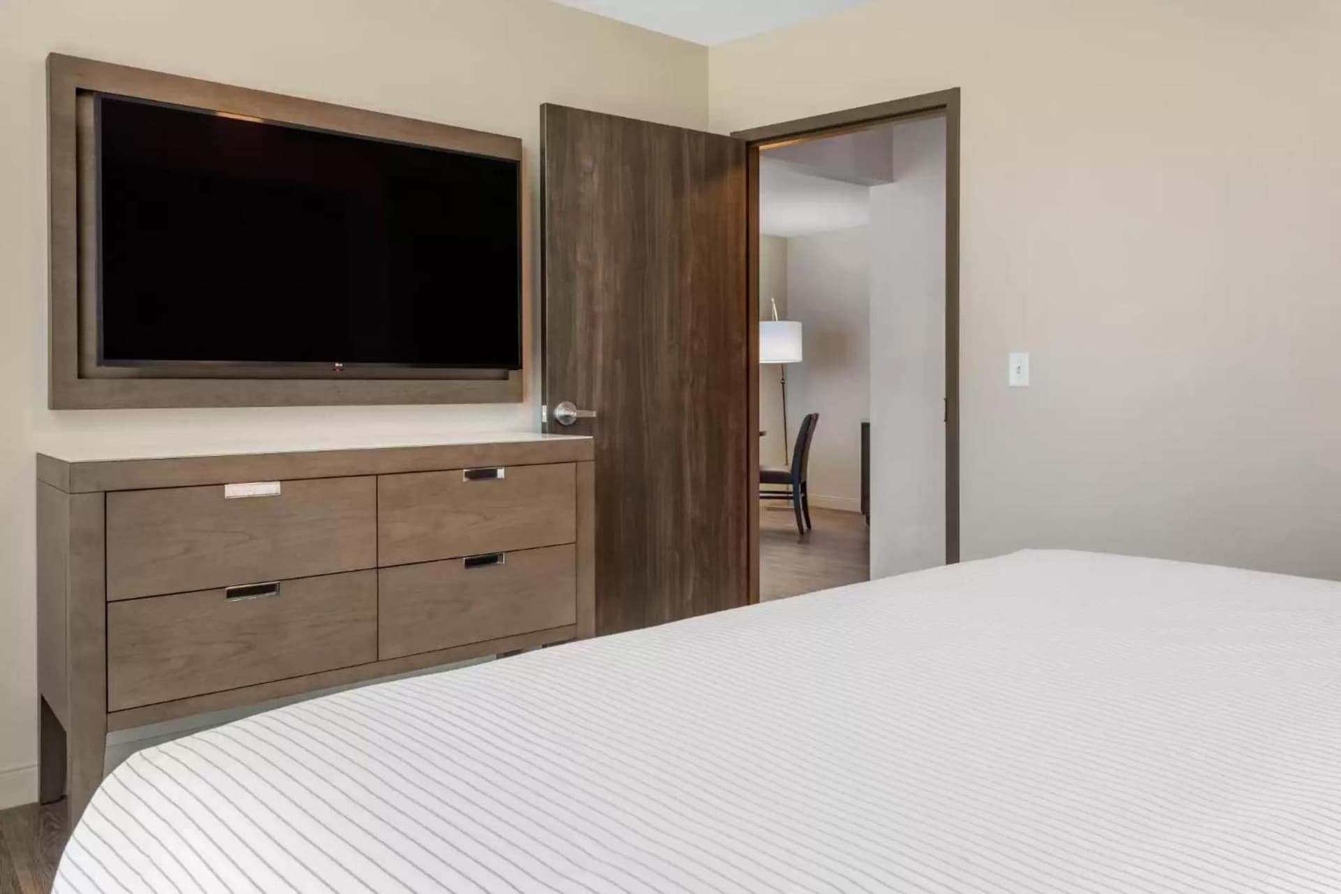 Cambria Hotel St Petersburg-Madeira Beach Marina gallery photo in St Pete Beach, FL — image 37