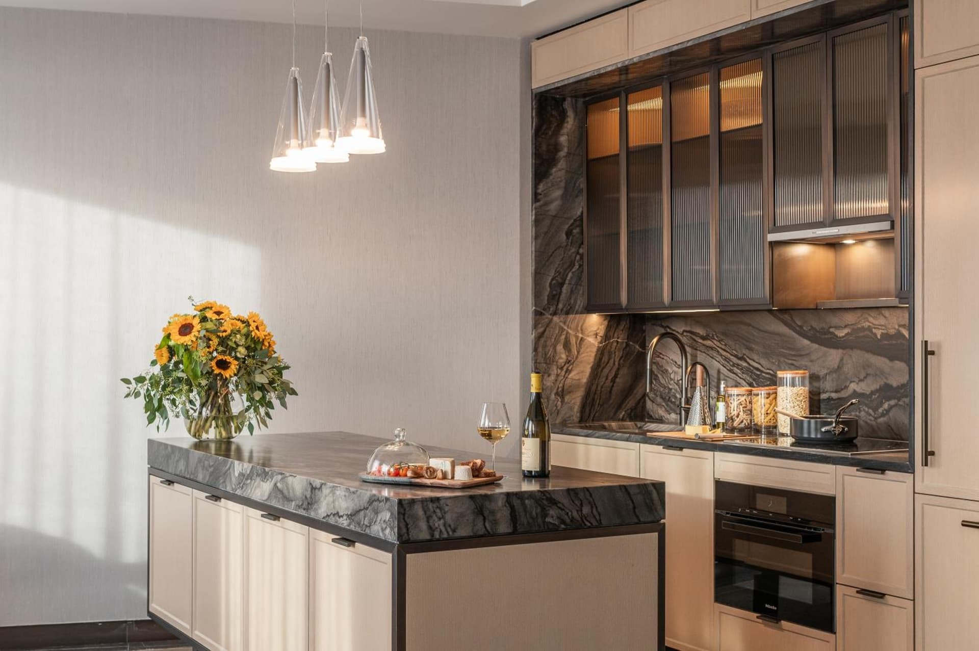 Maison Hudson property views in New York, NY — gallery photo 3