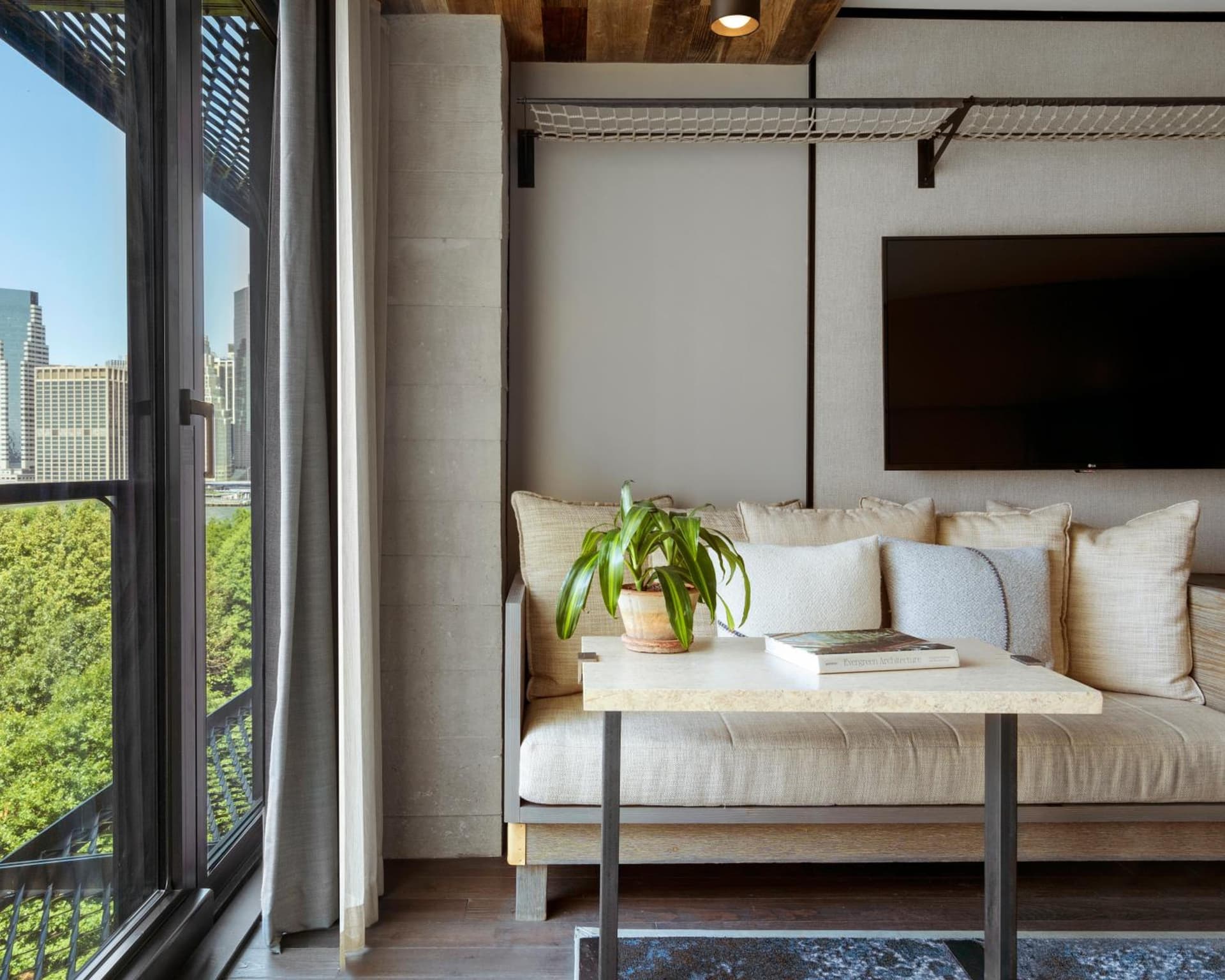 1 Hotel Brooklyn Bridge gallery photo in Brooklyn, NY — image 15