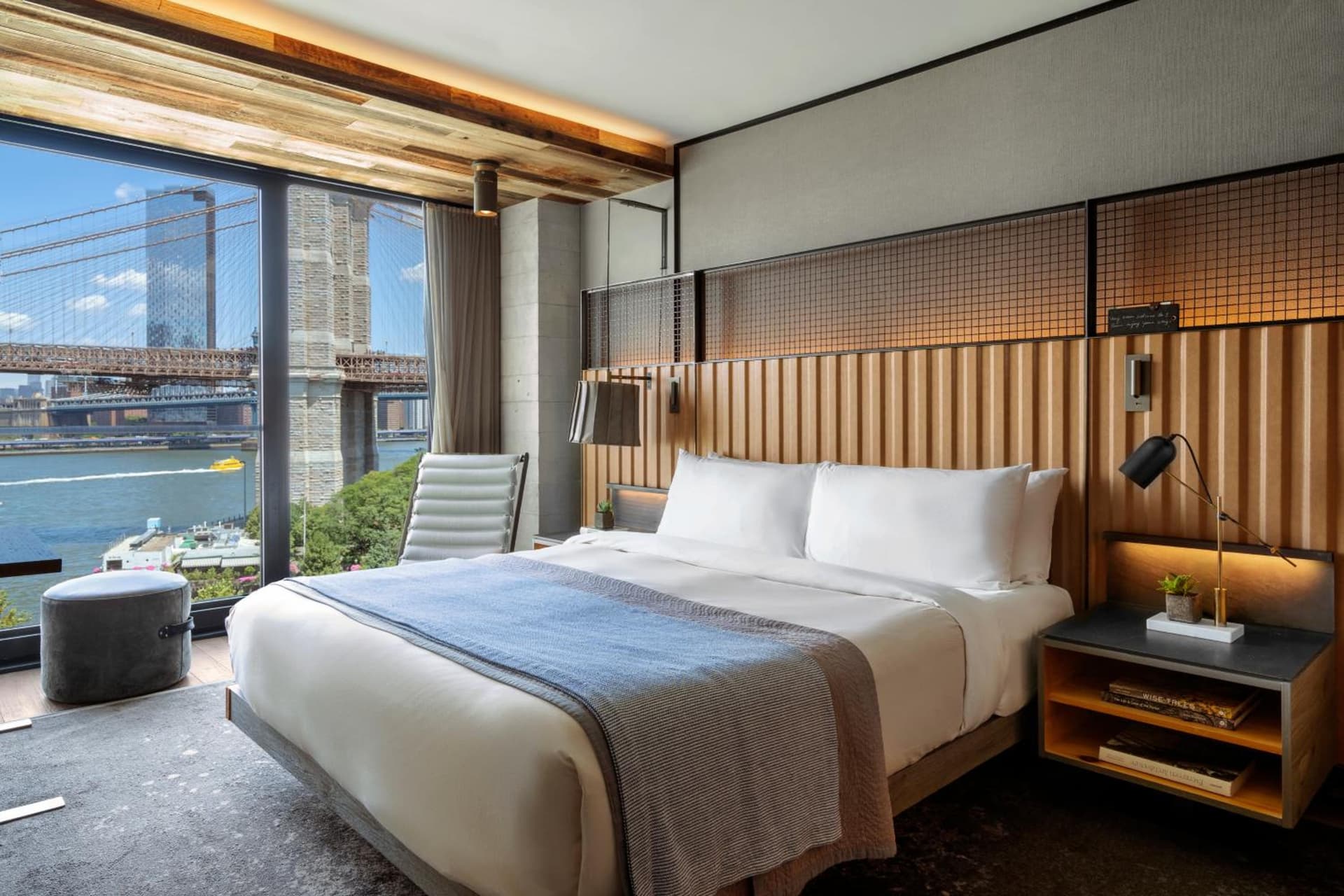 1 Hotel Brooklyn Bridge gallery photo in Brooklyn, NY — image 9
