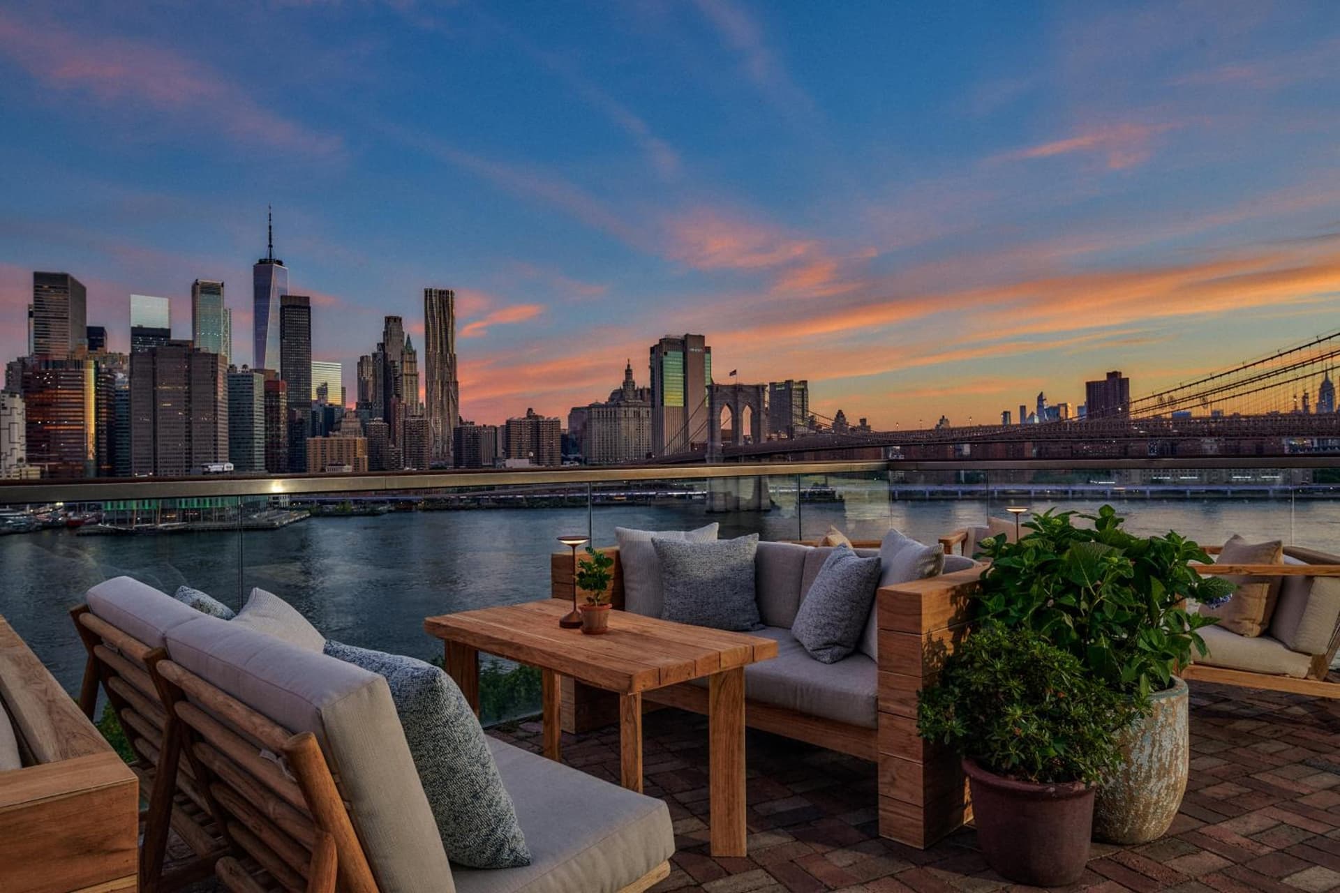 1 Hotel Brooklyn Bridge interior in Brooklyn, NY — gallery photo 2