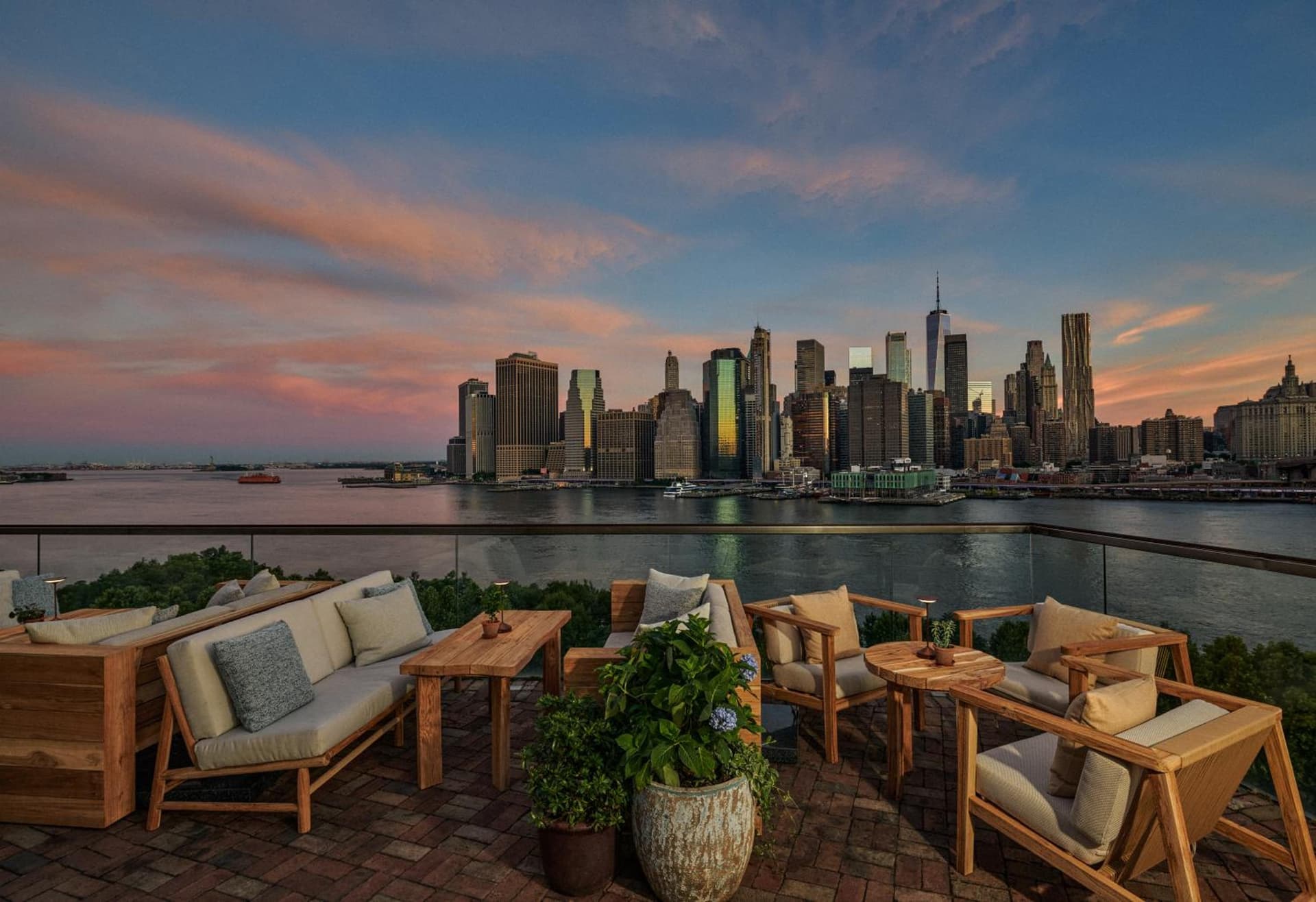 1 Hotel Brooklyn Bridge gallery photo in Brooklyn, NY — image 44