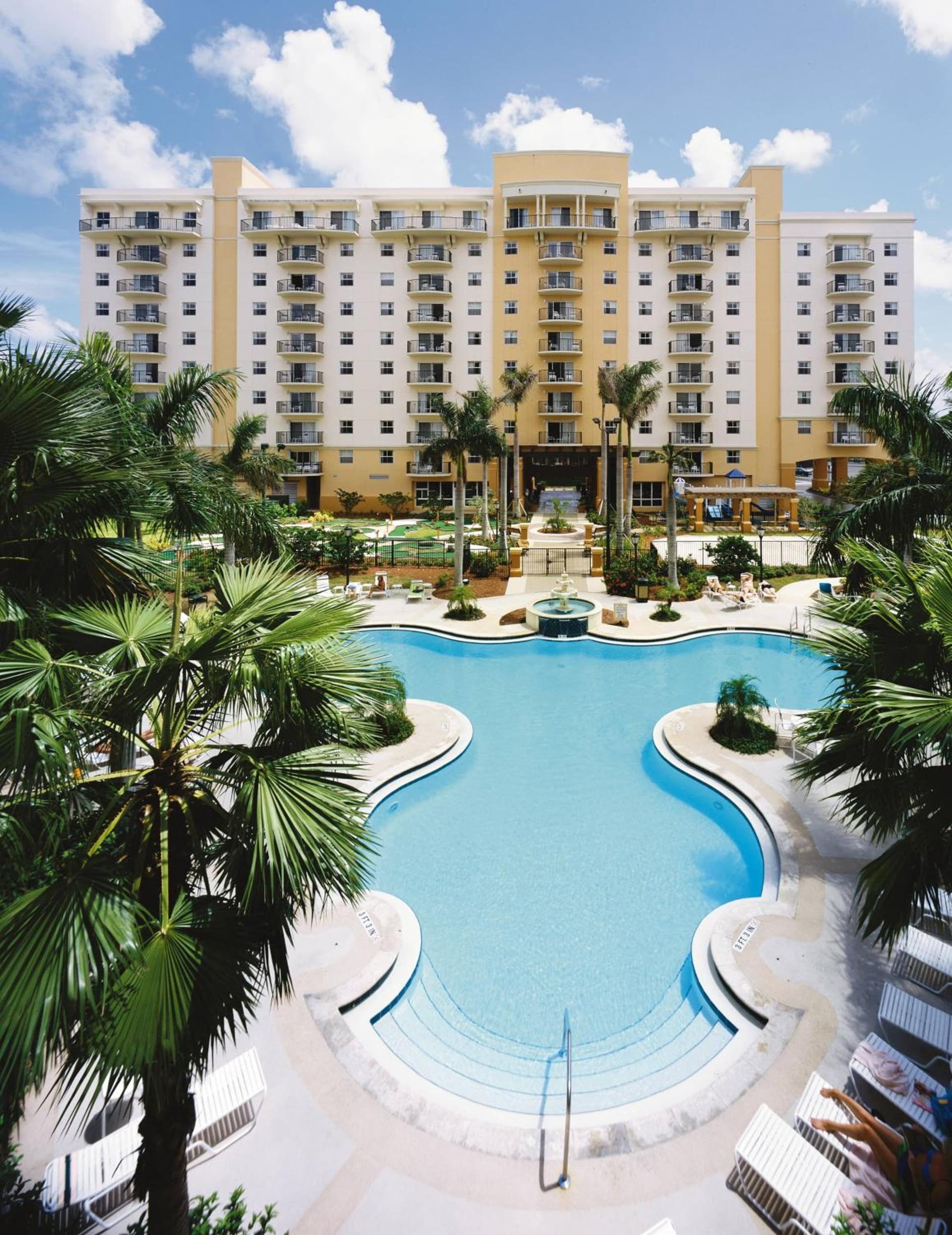Club Wyndham Palm-Aire gallery photo in Pompano Beach, FL — image 32
