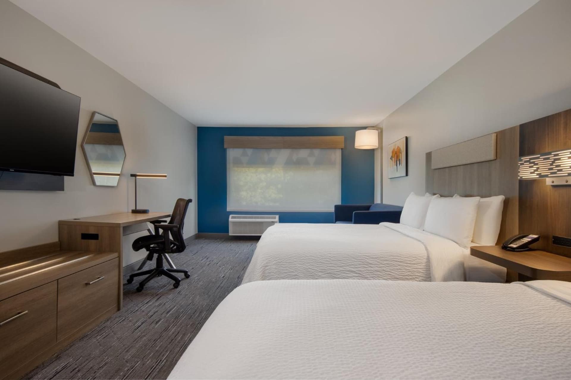 Holiday Inn Express & Suites Muskegon - Grand Haven by IHG gallery photo in Muskegon, MI — image 49