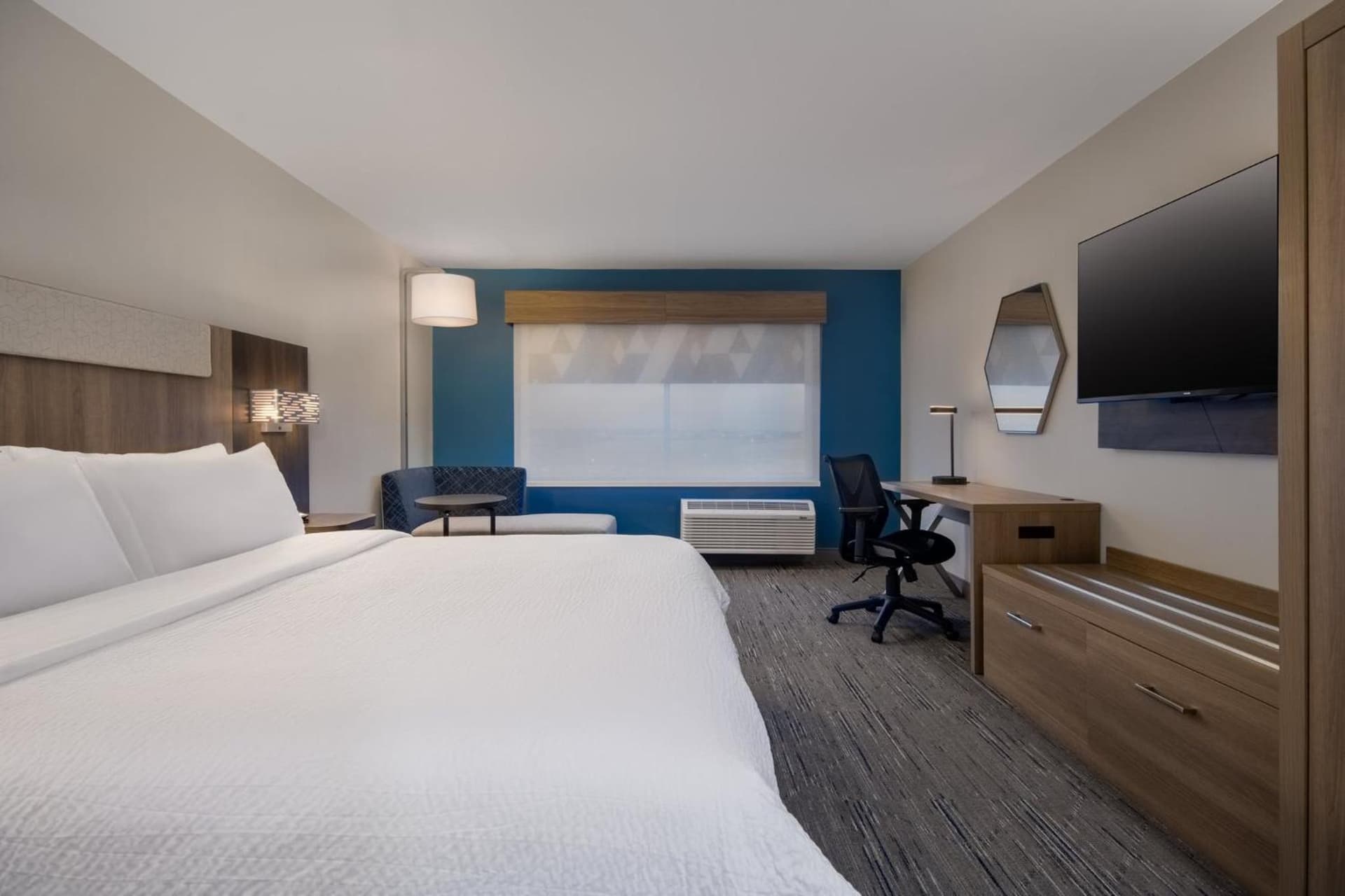 Holiday Inn Express & Suites Muskegon - Grand Haven by IHG gallery photo in Muskegon, MI — image 53