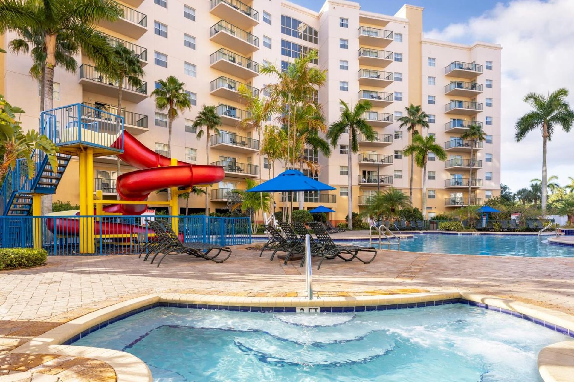 Club Wyndham Palm-Aire gallery photo in Pompano Beach, FL — image 41