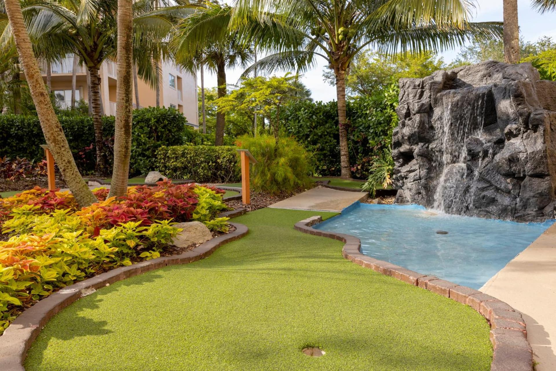 Club Wyndham Palm-Aire gallery photo in Pompano Beach, FL — image 22