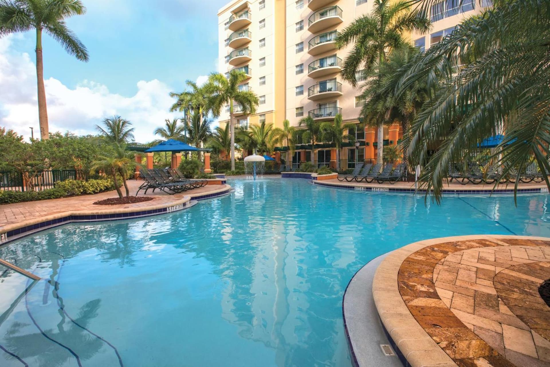 Club Wyndham Palm-Aire gallery photo in Pompano Beach, FL — image 34