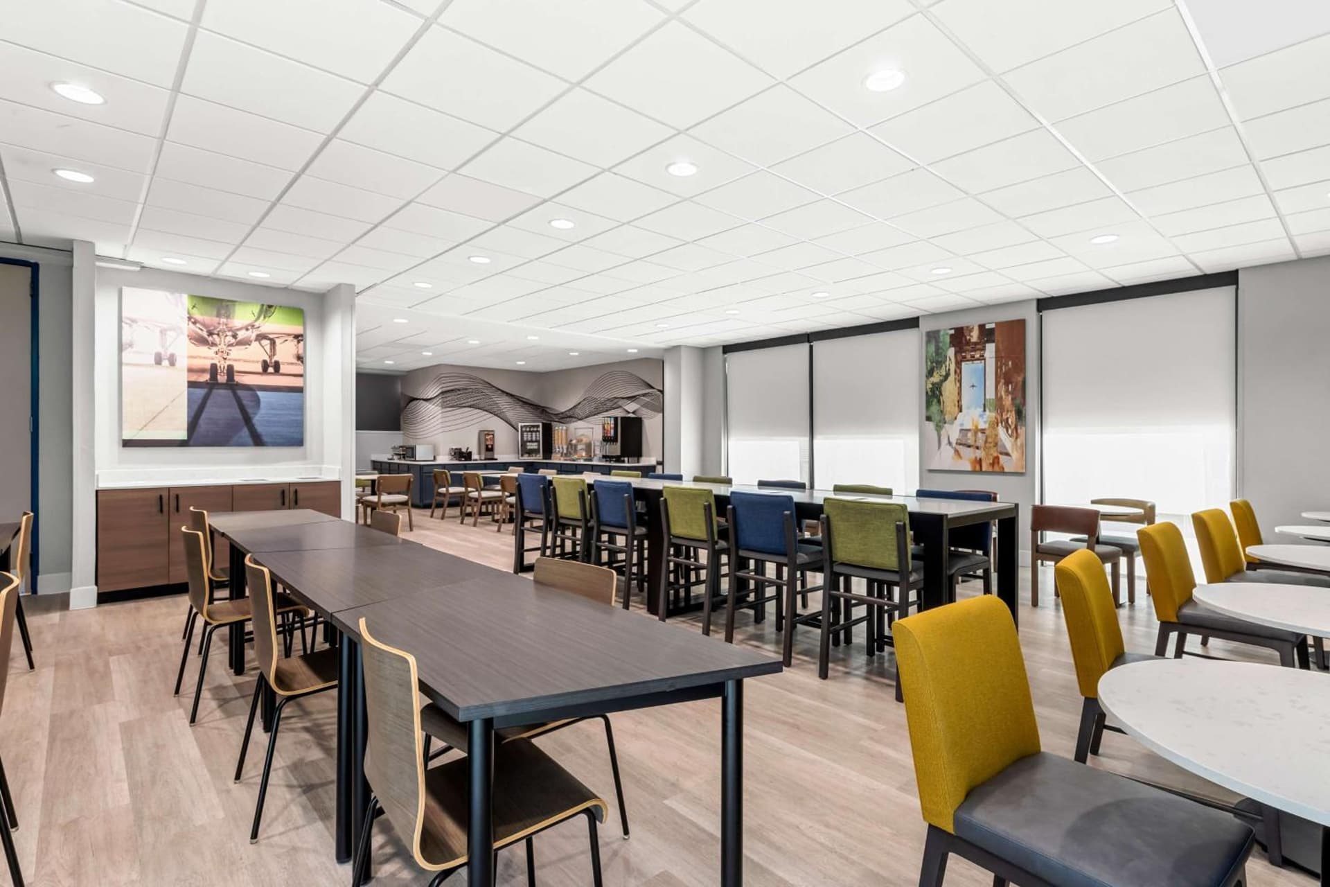 City Express by Marriott Charlotte South End interior in Charlotte, NC — gallery photo 2
