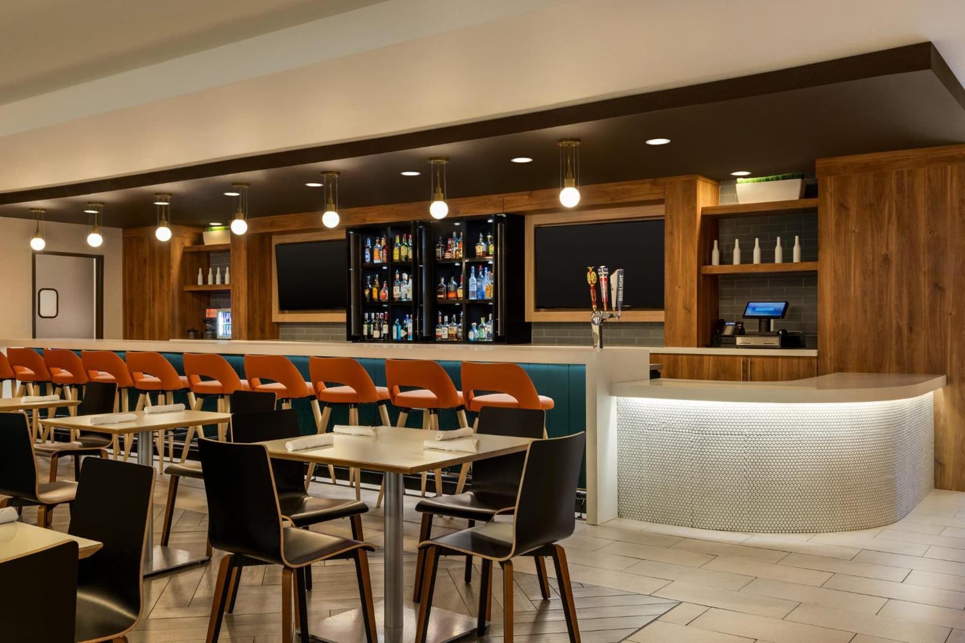 Holiday Inn Birmingham - Hoover by IHG gallery photo in Hoover, AL — image 23