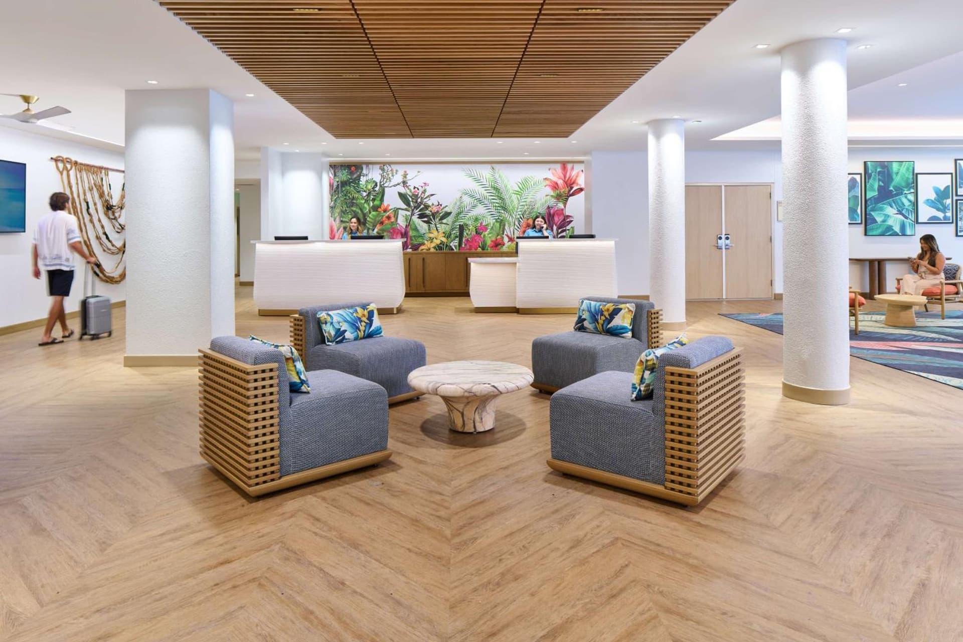 OUTRIGGER Waikiki Paradise Hotel property views in Honolulu, HI — gallery photo 3