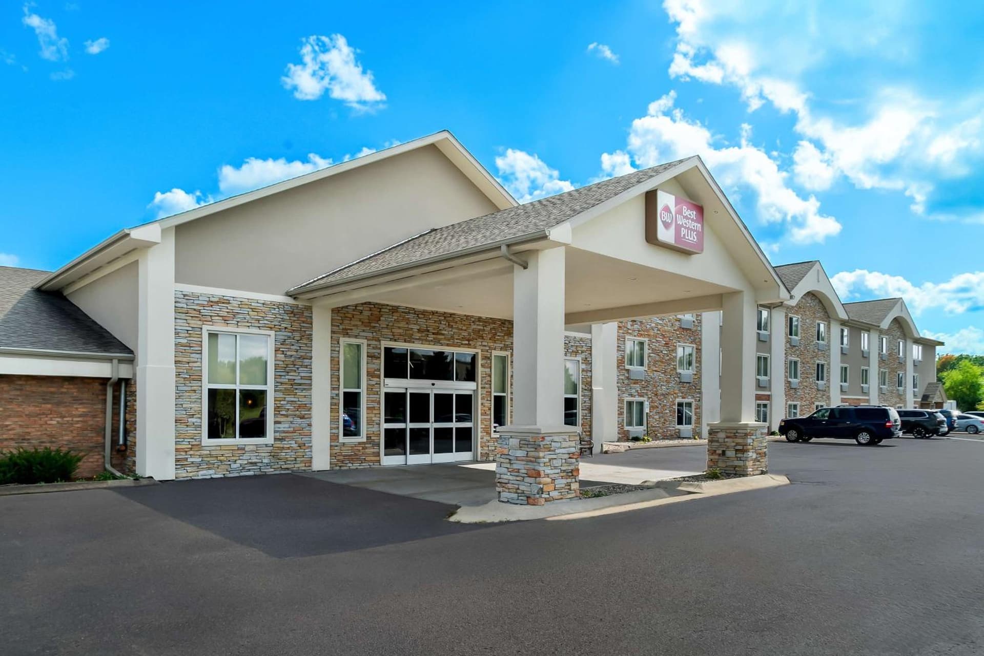 Best Western Plus Flint Airport Inn & Suites gallery photo in Flint, MI — image 4
