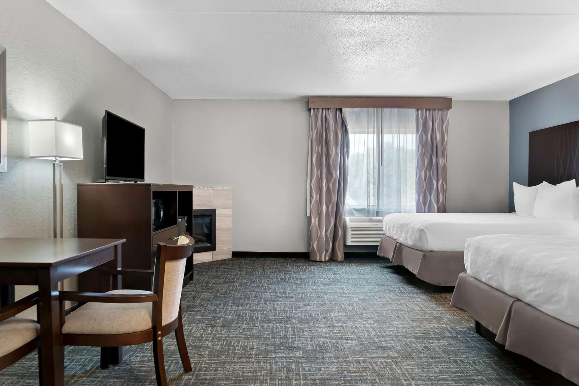 Best Western Plus Flint Airport Inn & Suites gallery photo in Flint, MI — image 7