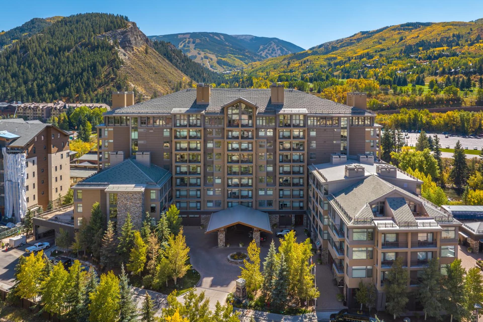 Pop Art Villa Riverfront - King Studio featured exterior or lobby in Avon, CO — similar hotel