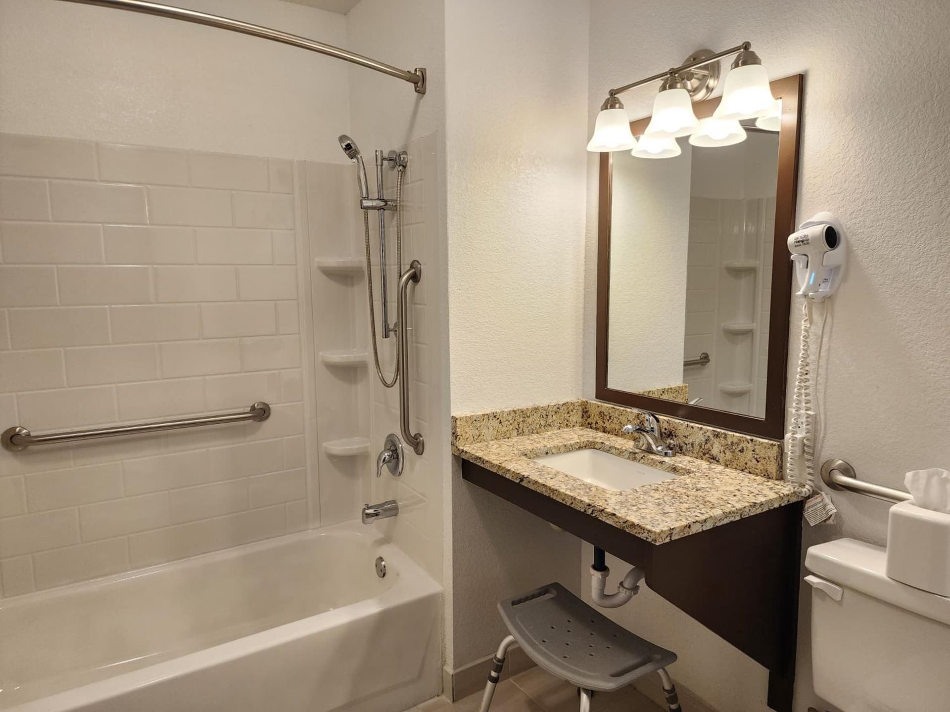 Quality Inn & Suites Denver International Airport gallery photo in Denver, CO — image 17