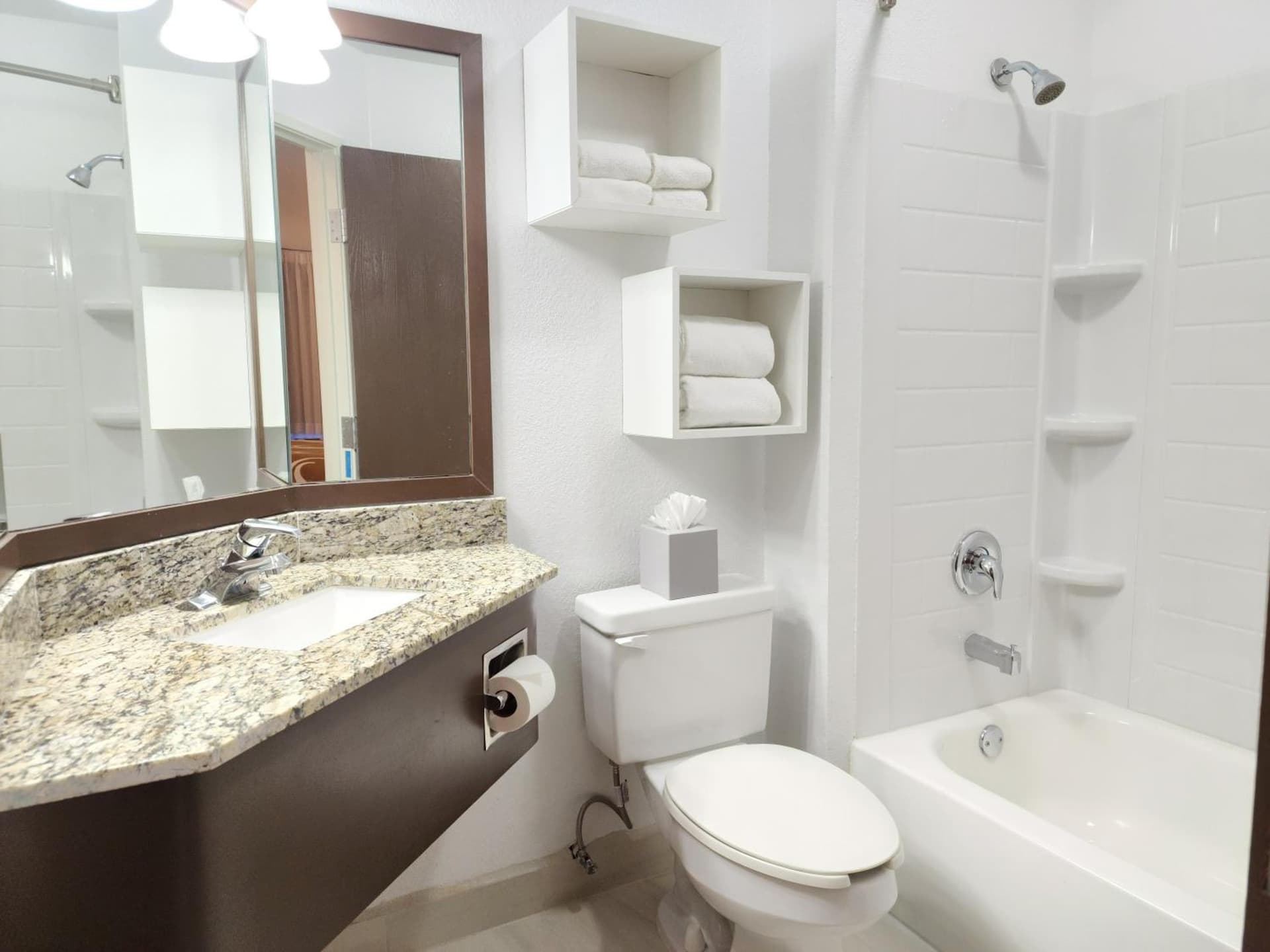 Quality Inn & Suites Denver International Airport gallery photo in Denver, CO — image 26
