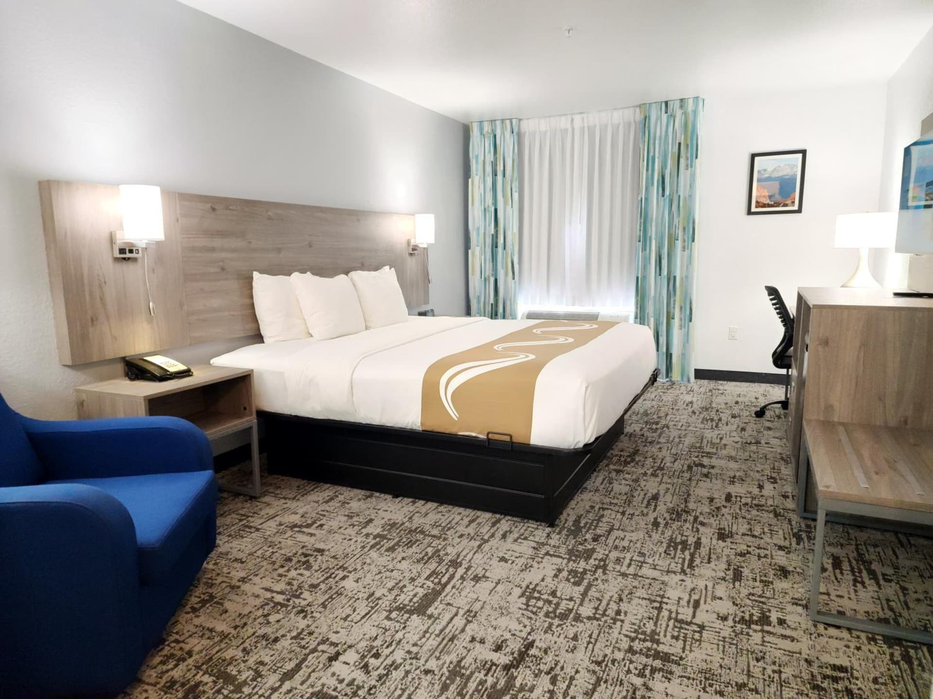 Quality Inn & Suites Denver International Airport gallery photo in Denver, CO — image 8
