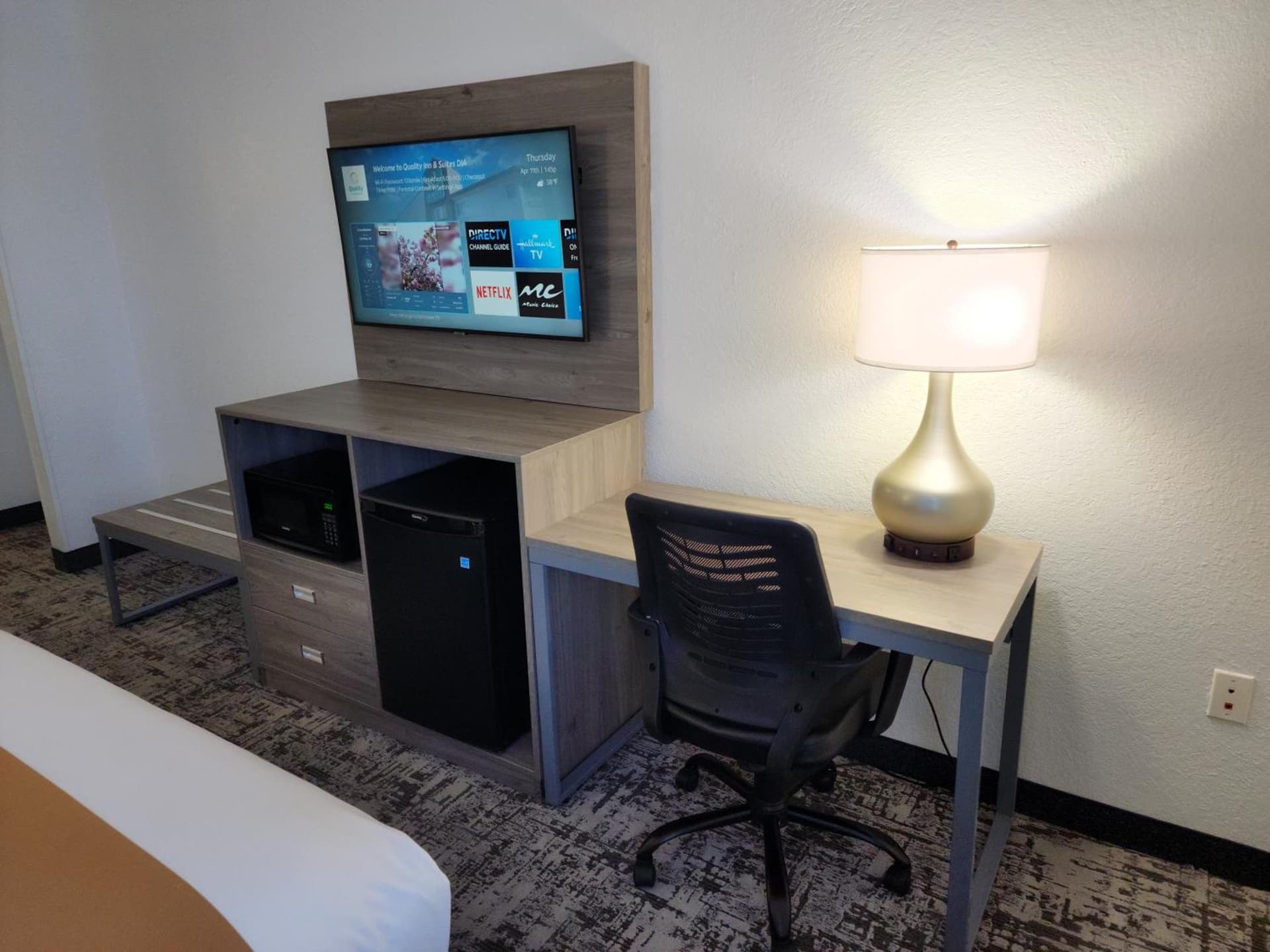 Quality Inn & Suites Denver International Airport gallery photo in Denver, CO — image 5