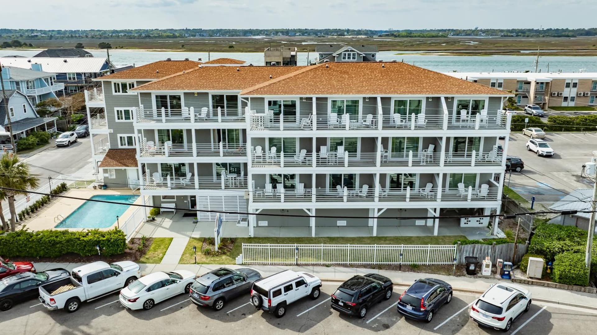 Sandpeddler Inn and Suites interior in Wrightsville Beach, NC — gallery photo 2