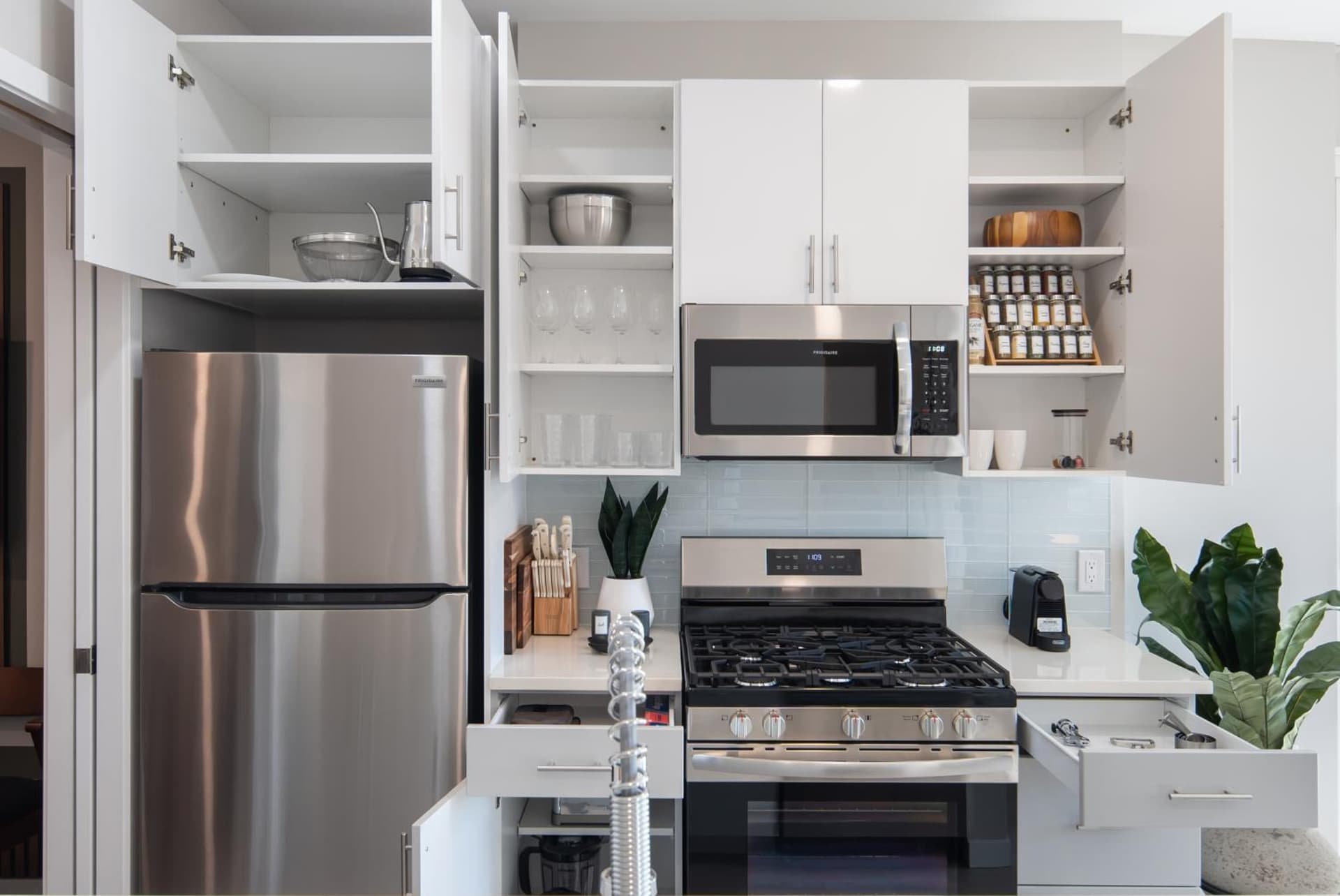 Luxury Furnished Apartments by Hyatus Downtown at Yale gallery photo in New Haven, CT — image 148