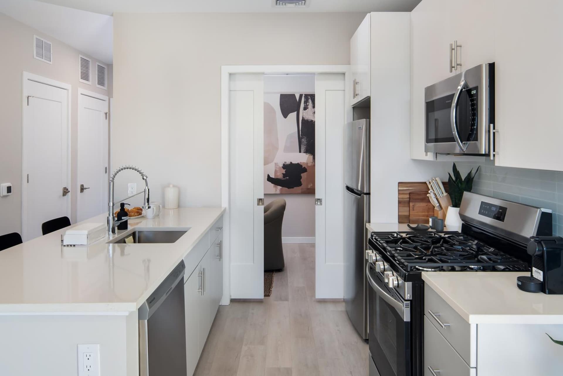 Luxury Furnished Apartments by Hyatus Downtown at Yale gallery photo in New Haven, CT — image 46