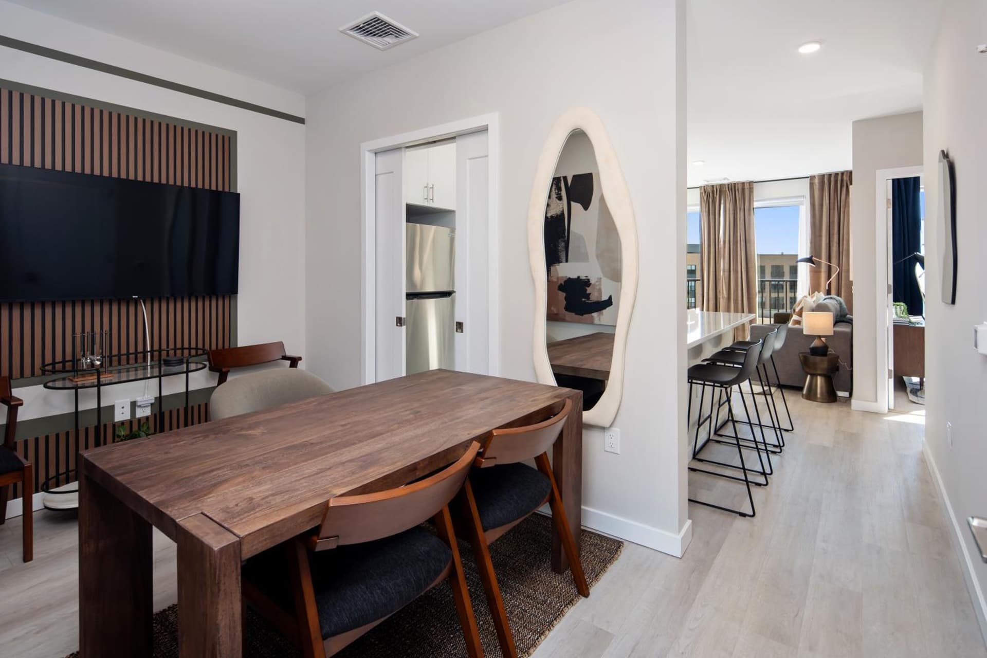 Luxury Furnished Apartments by Hyatus Downtown at Yale gallery photo in New Haven, CT — image 186