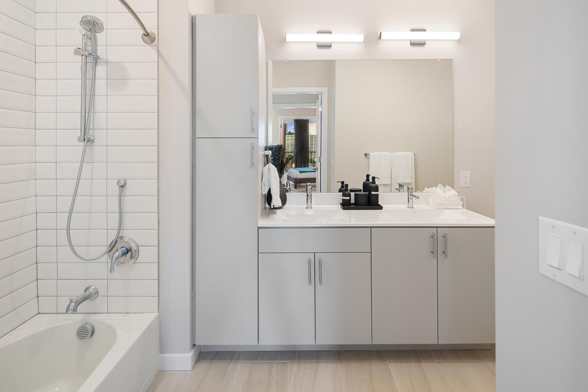 Luxury Furnished Apartments by Hyatus Downtown at Yale gallery photo in New Haven, CT — image 165