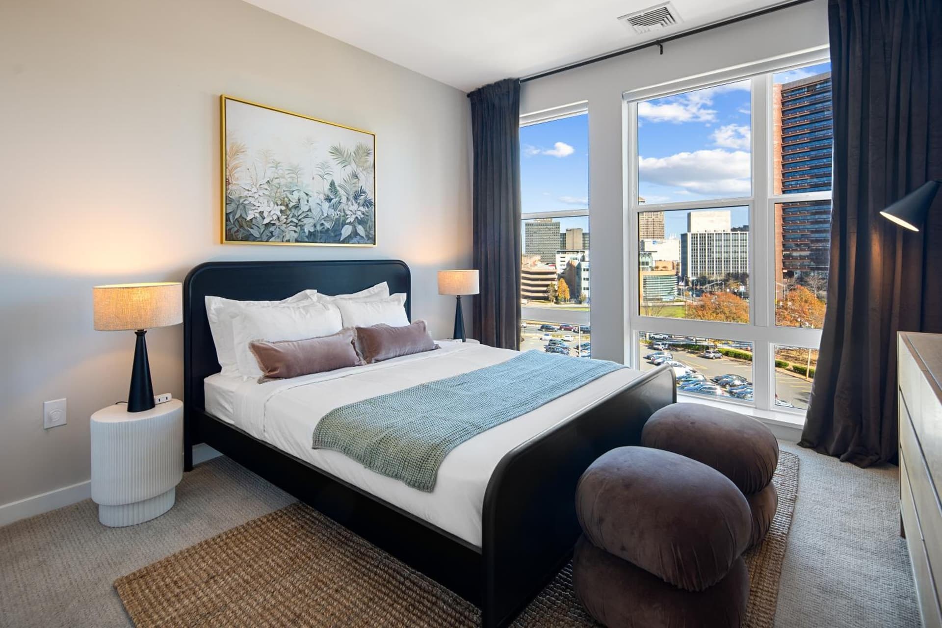 Luxury Furnished Apartments by Hyatus Downtown at Yale gallery photo in New Haven, CT — image 32