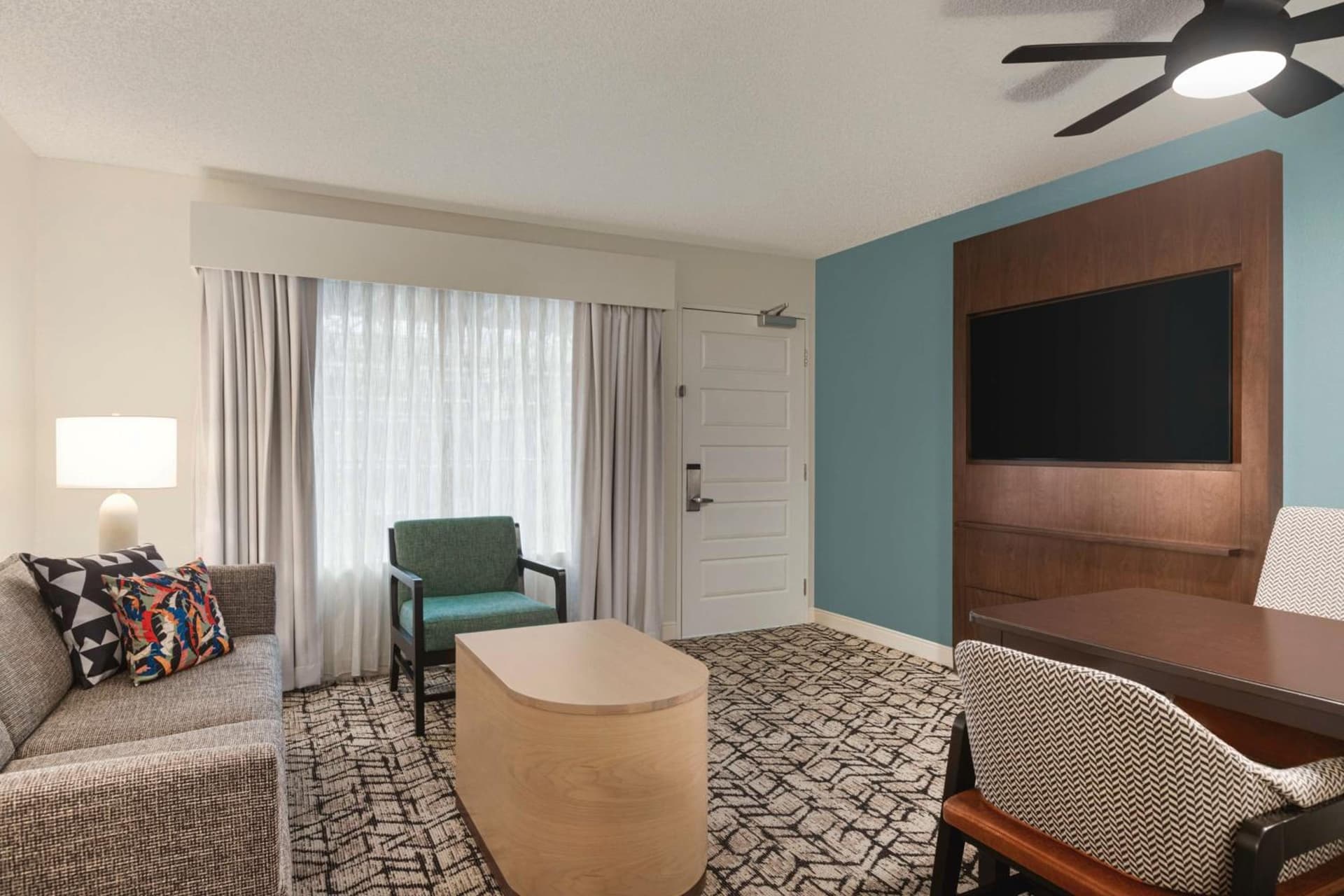 Embassy Suites by Hilton Fort Lauderdale 17th Street gallery photo in Fort Lauderdale, FL — image 42