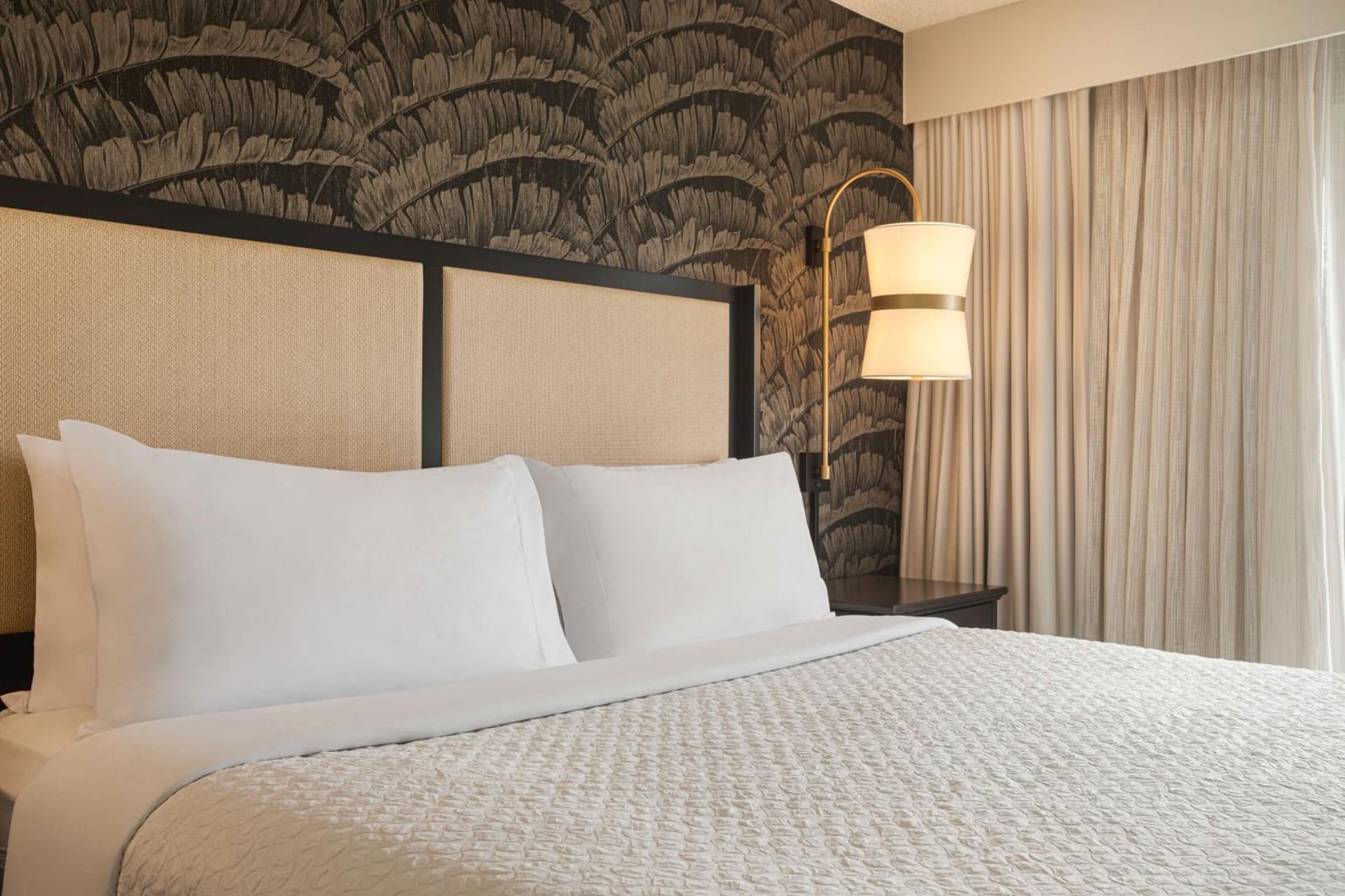 Embassy Suites by Hilton Fort Lauderdale 17th Street gallery photo in Fort Lauderdale, FL — image 36