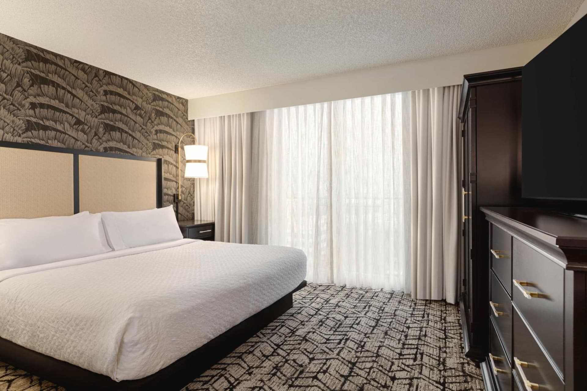 Embassy Suites by Hilton Fort Lauderdale 17th Street gallery photo in Fort Lauderdale, FL — image 40