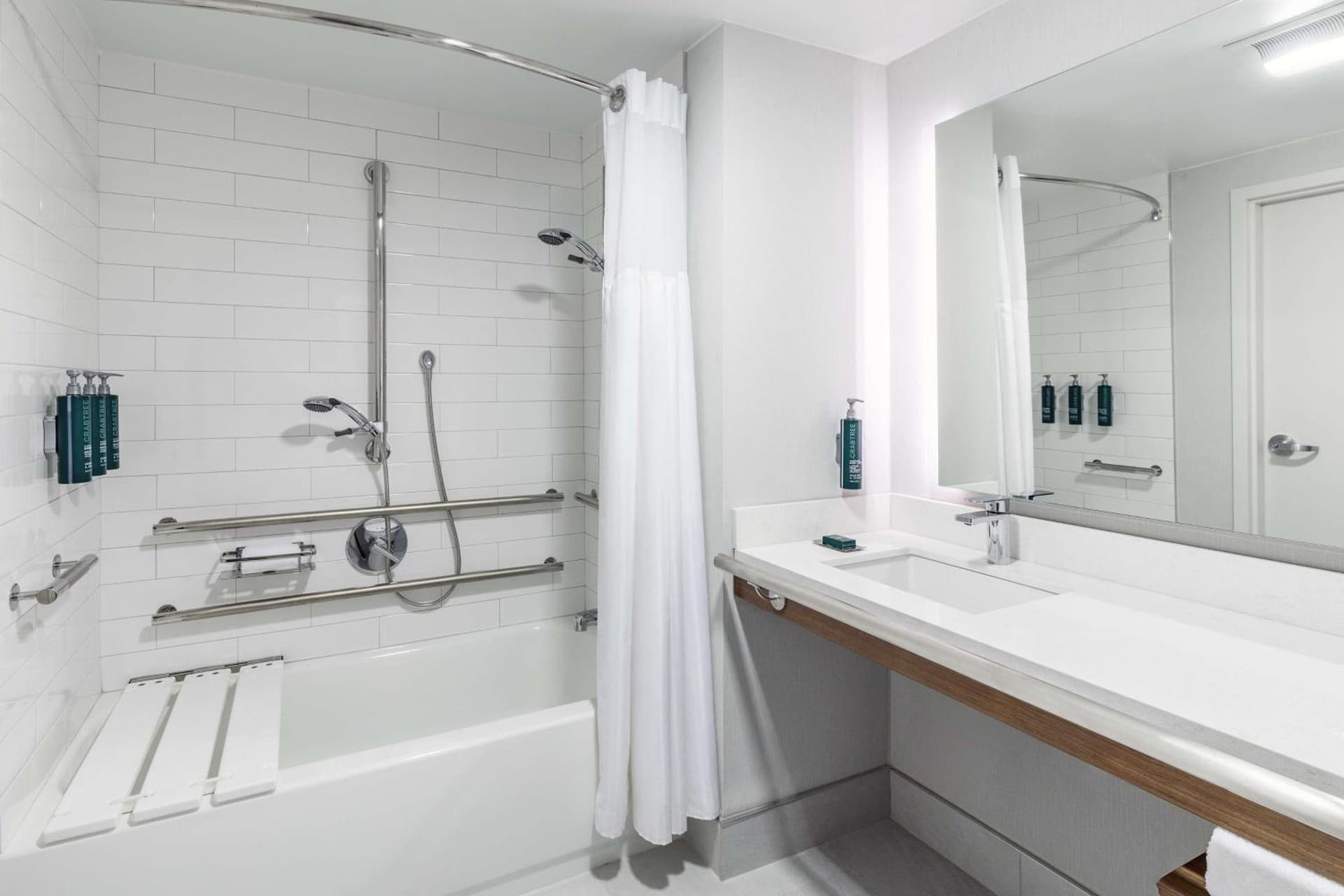 DoubleTree by Hilton Boston/Westborough gallery photo in Westborough — image 30