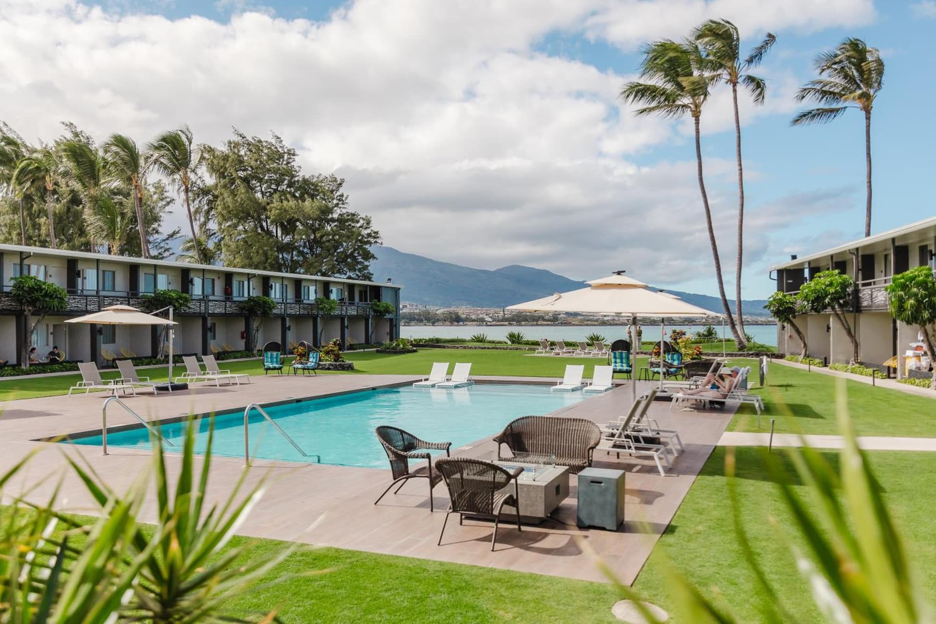 Maui Seaside Hotel interior in Kahului, HI — gallery photo 2