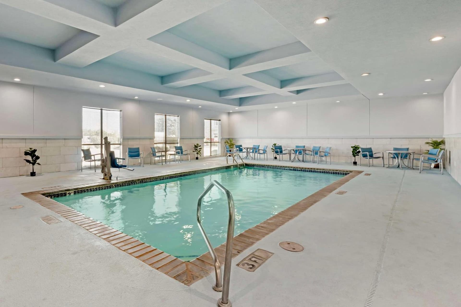 Best Western Plus Buda Austin Inn & Suites gallery photo in Buda, TX — image 13