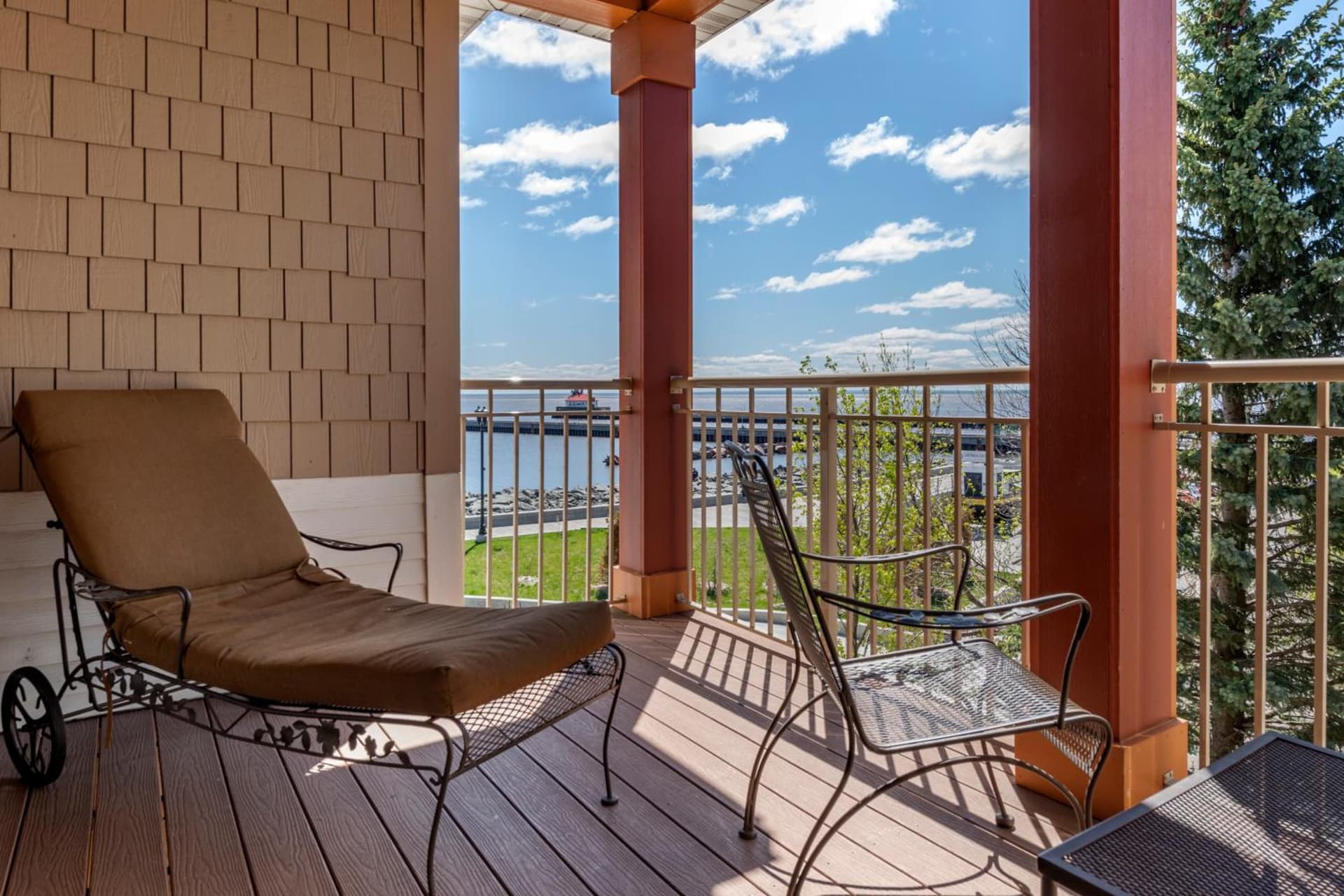 Lift Bridge Lodge, an Ascend Collection Hotel gallery photo in Duluth, MN — image 27